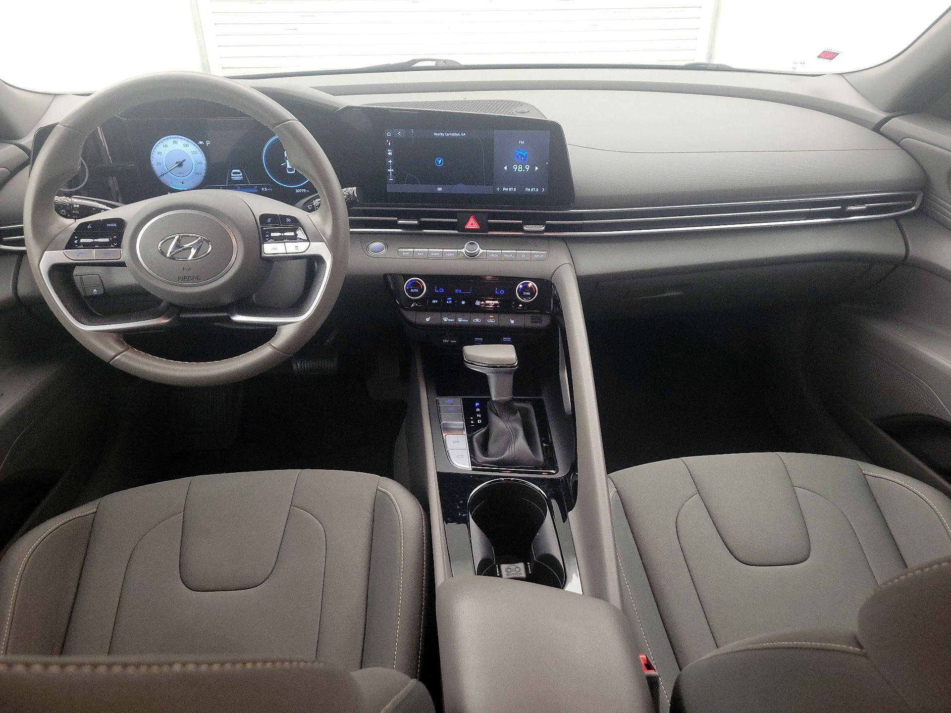 Thumbnail: 2023 Hyundai Elantra - 9