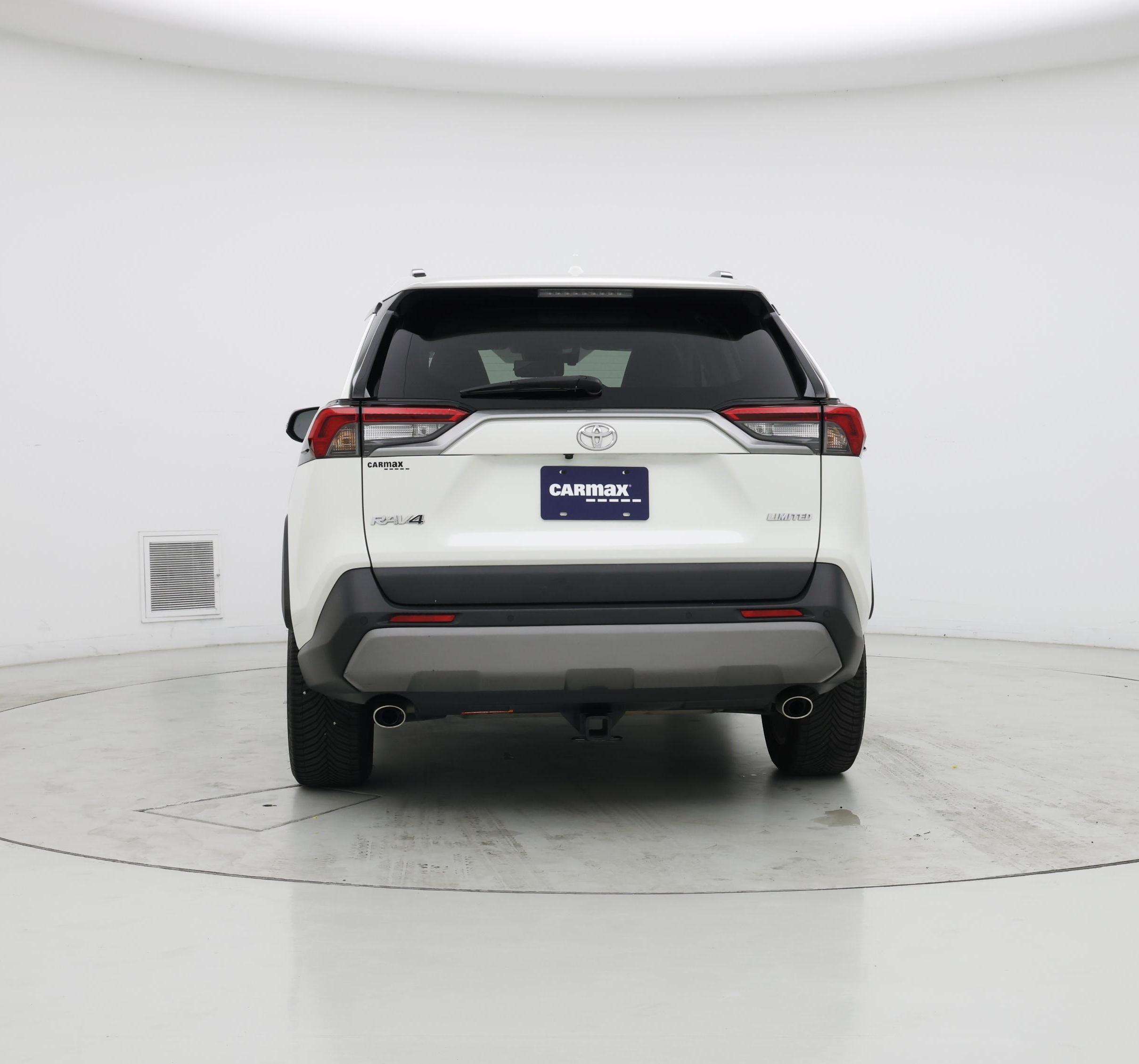 Thumbnail: 2019 Toyota RAV4 - 6