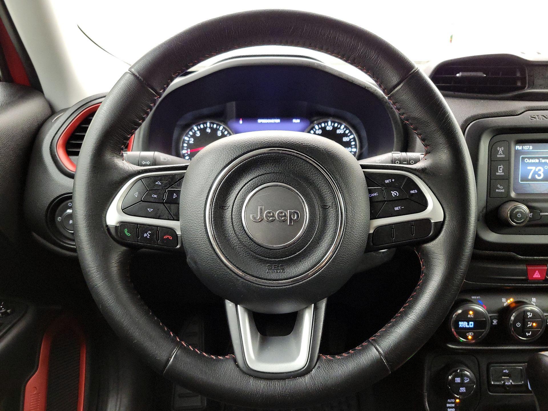 Thumbnail: 2017 Jeep Renegade - 10