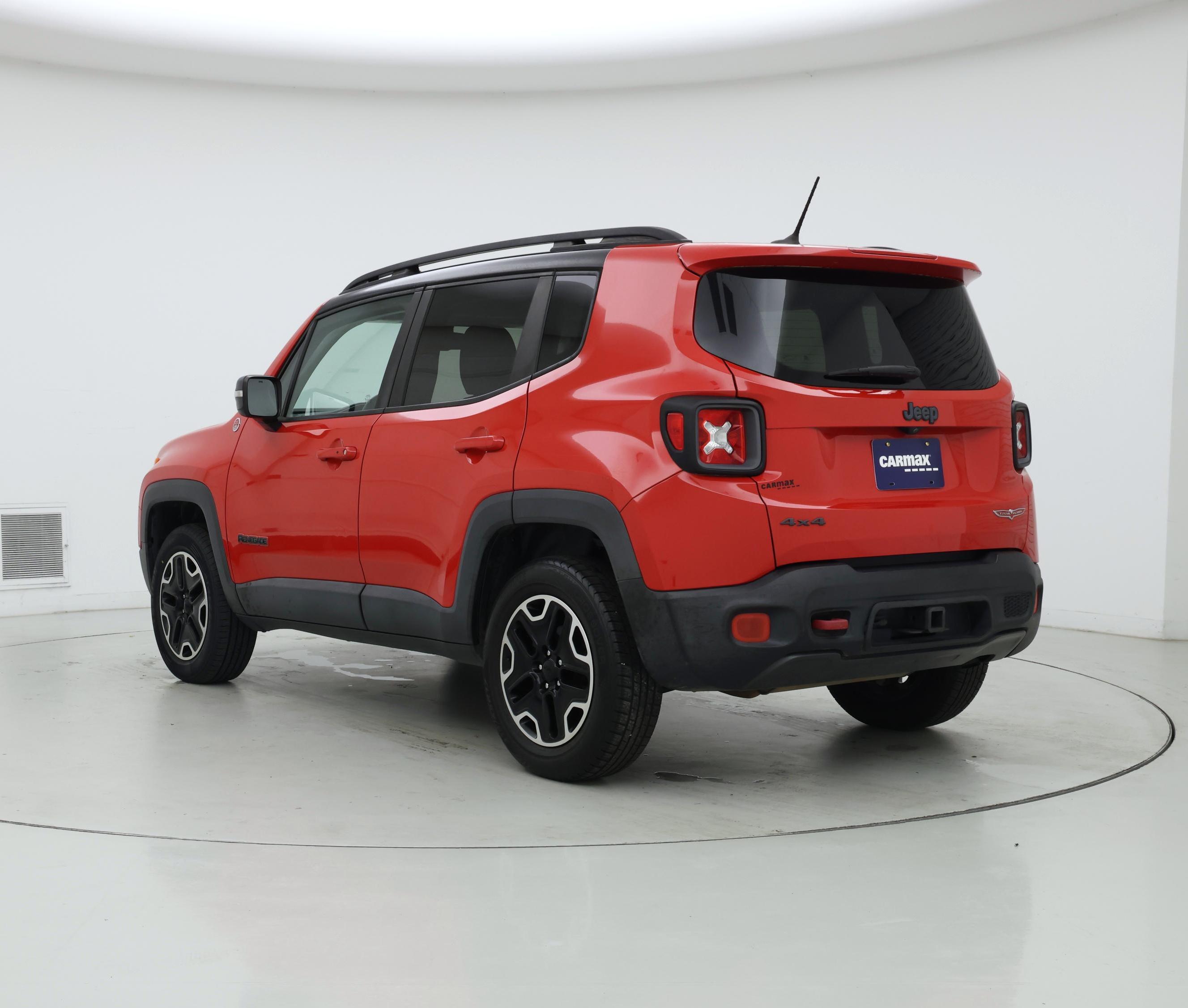 Thumbnail: 2017 Jeep Renegade - 2