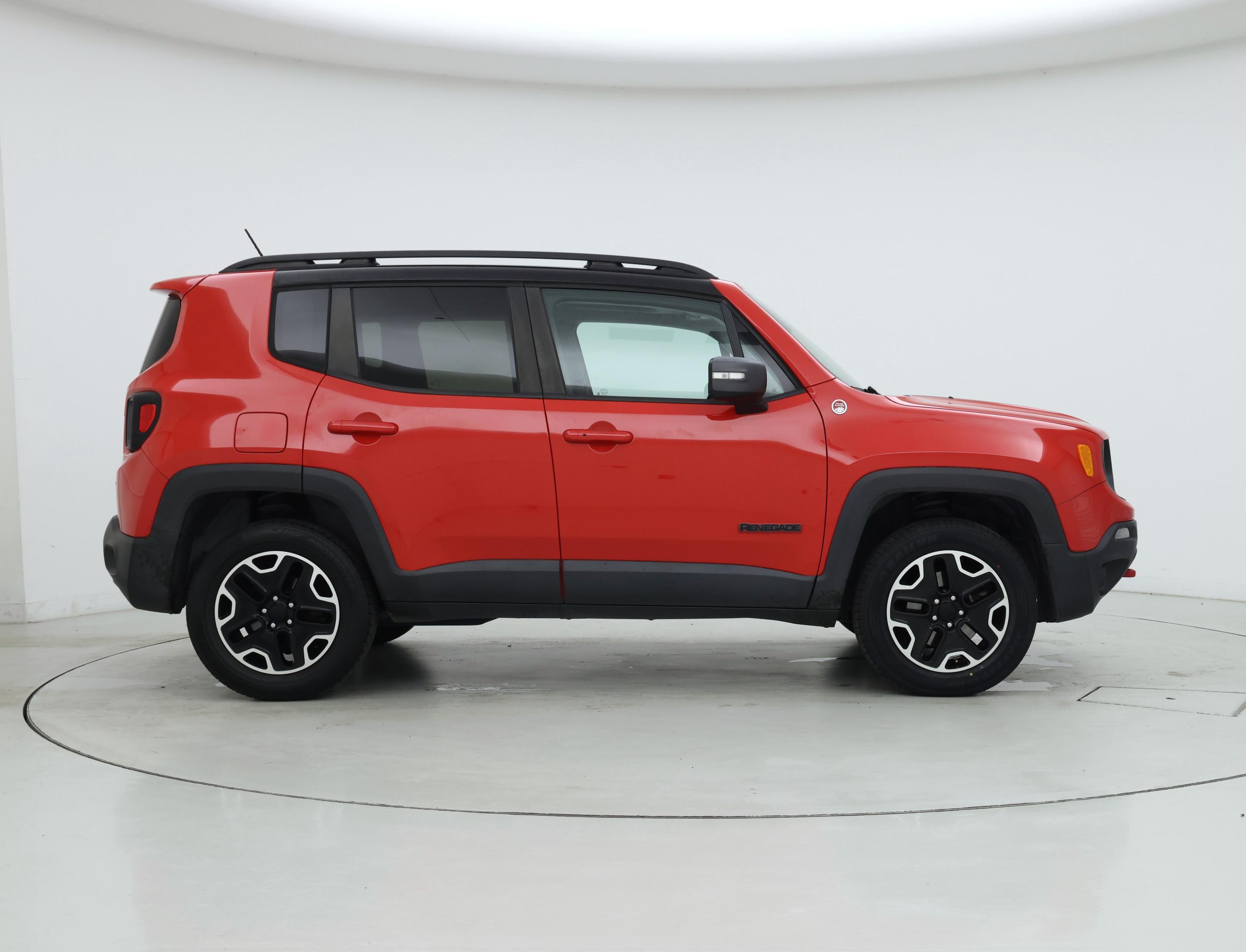 Thumbnail: 2017 Jeep Renegade - 7