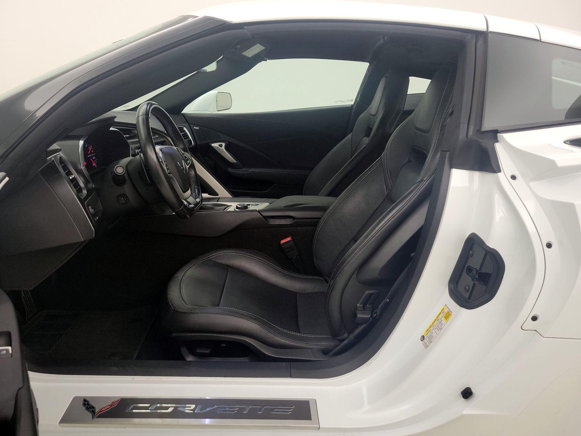 Thumbnail: 2017 Chevrolet Corvette - 11