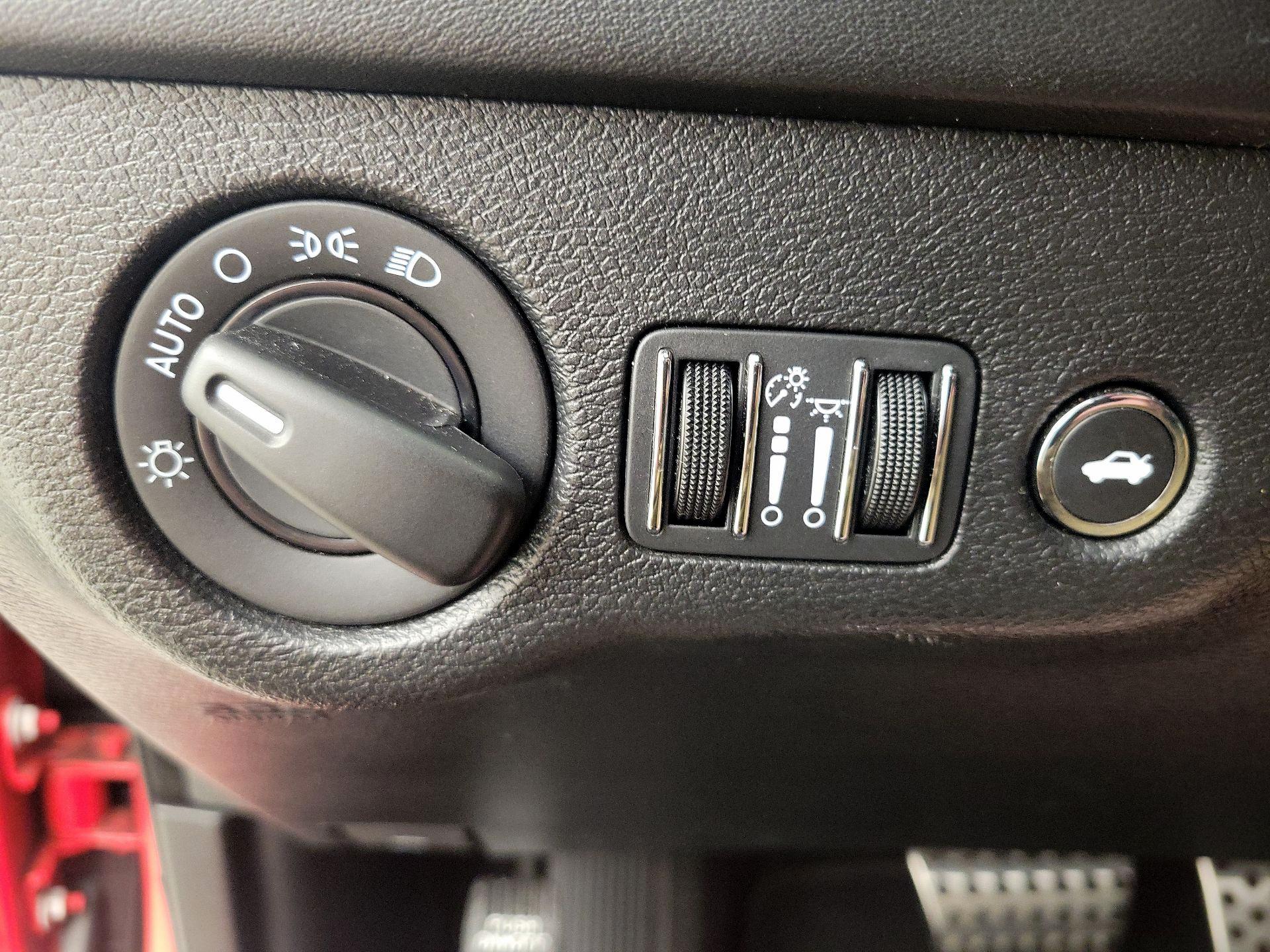 Thumbnail: 2021 Dodge Charger - 13