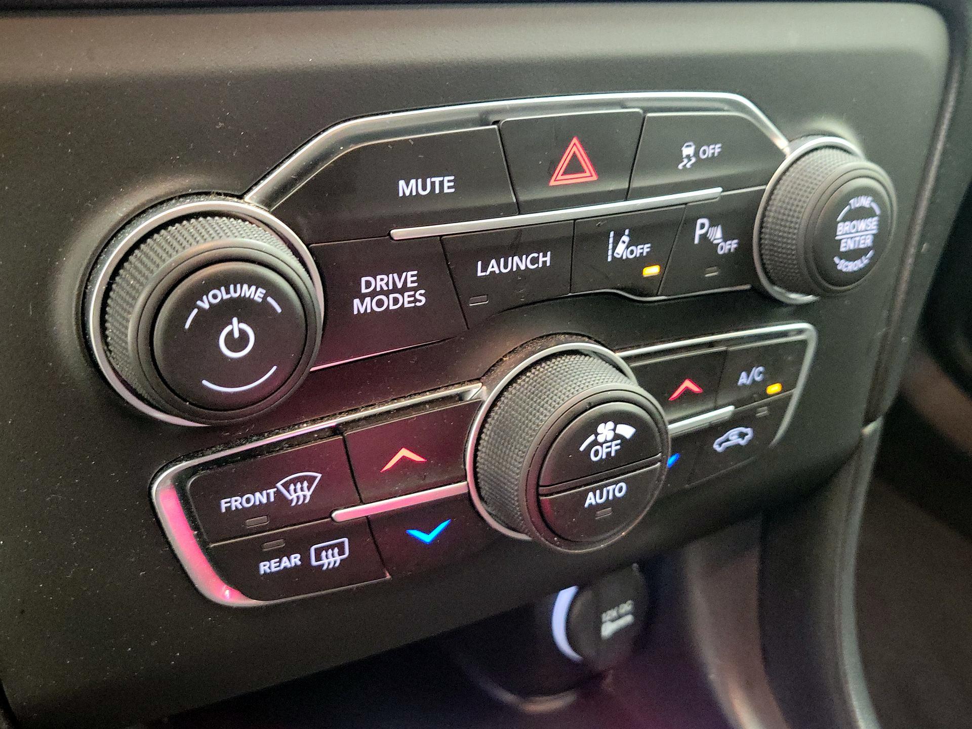 Thumbnail: 2021 Dodge Charger - 17