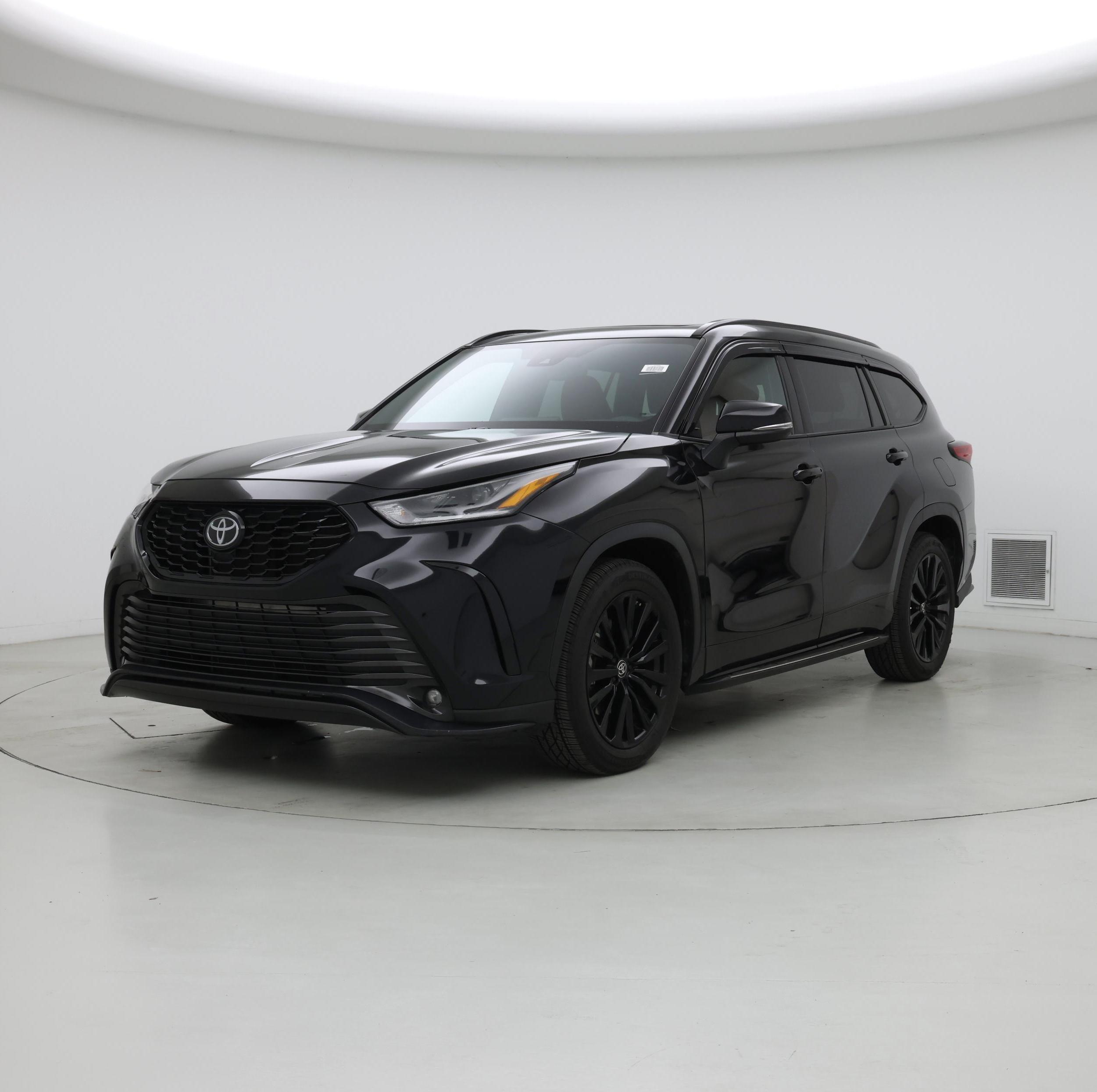 Thumbnail: 2023 Toyota Highlander - 4