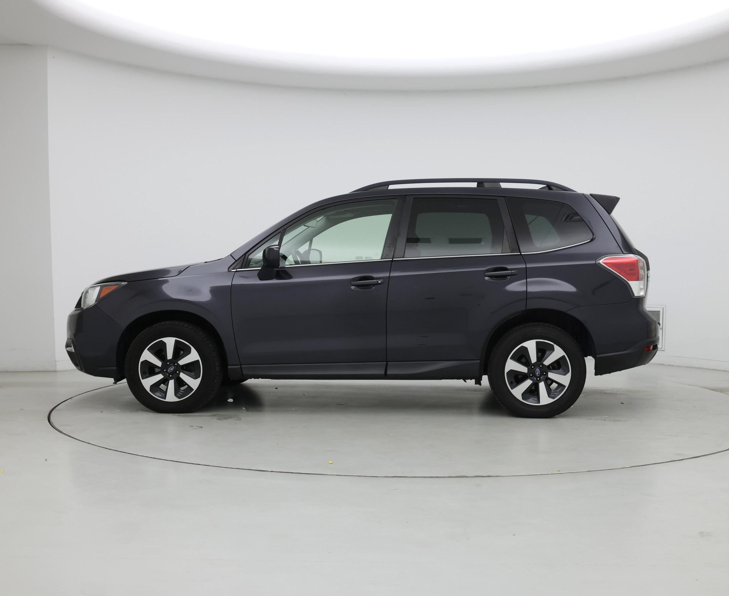 Thumbnail: 2018 Subaru Forester - 3