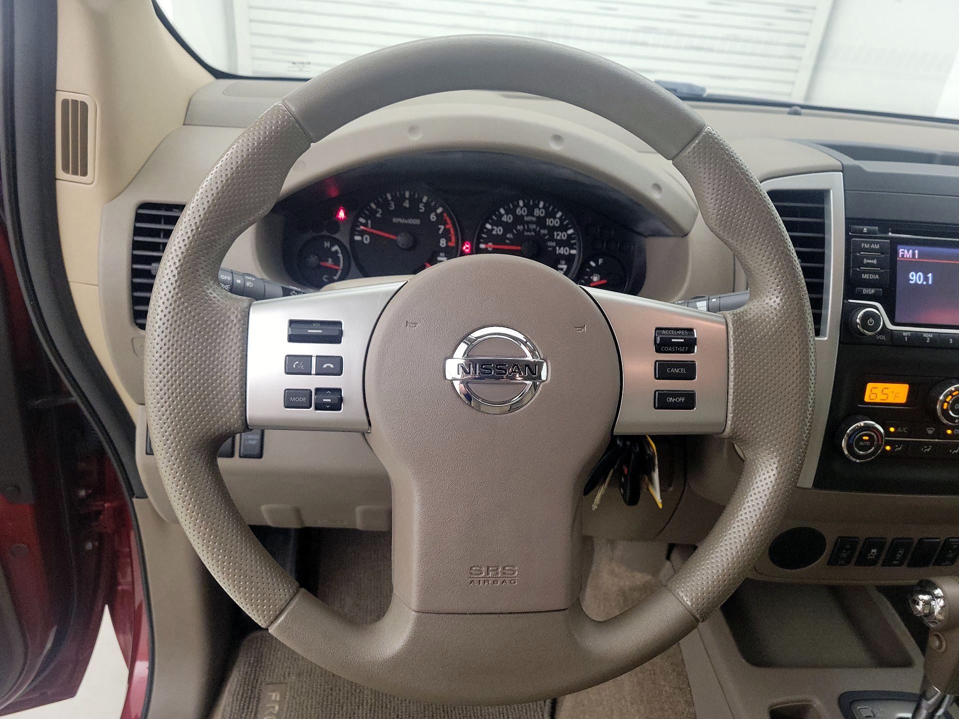 Thumbnail: 2015 Nissan Frontier - 10