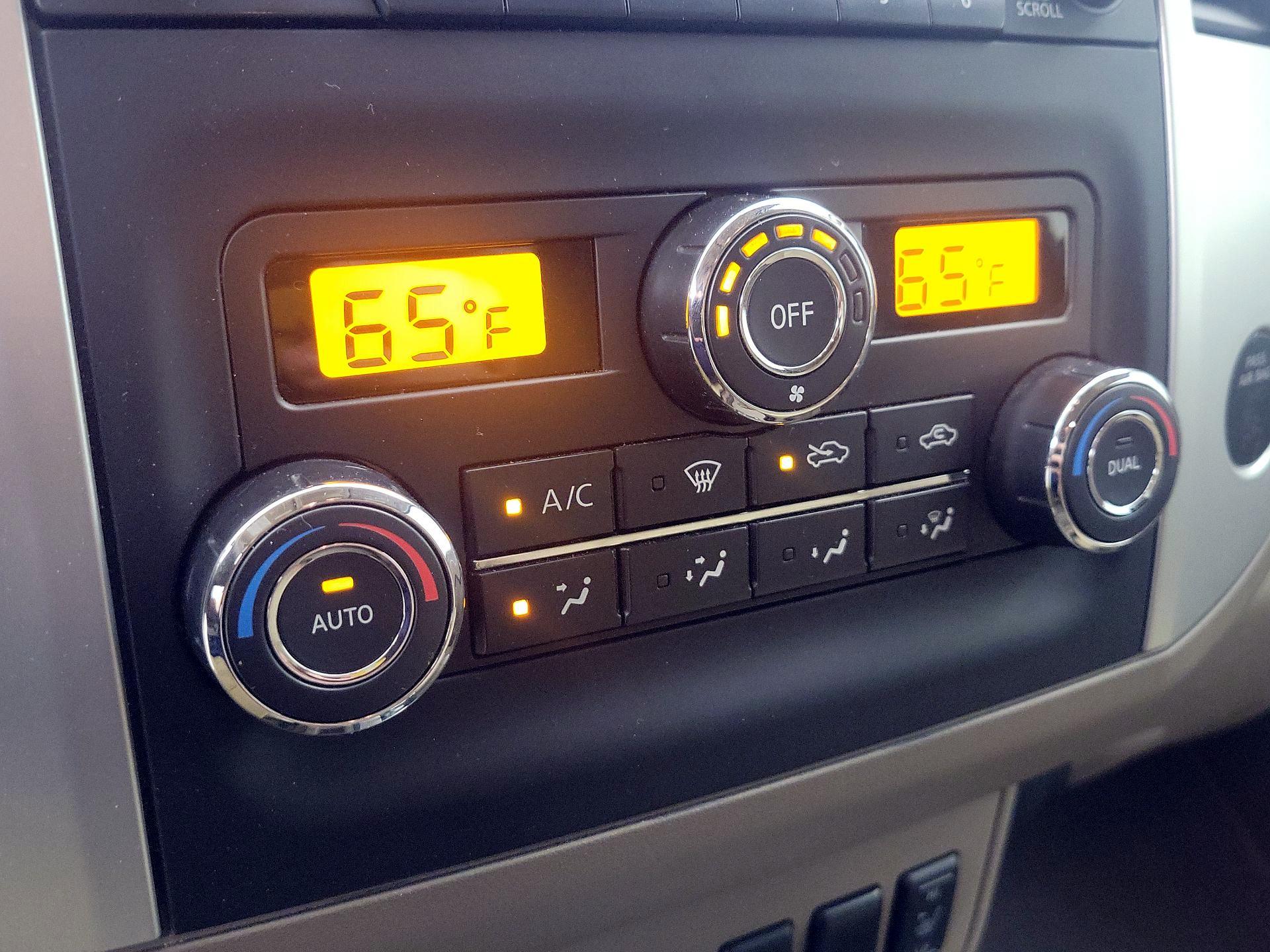 Thumbnail: 2015 Nissan Frontier - 16