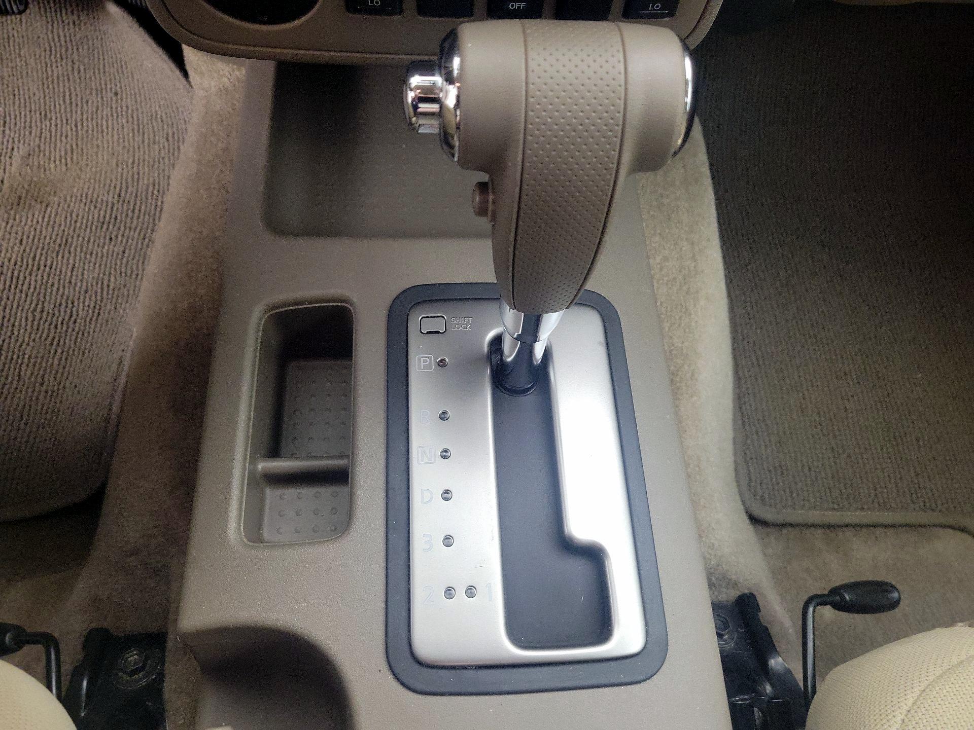 Thumbnail: 2015 Nissan Frontier - 17