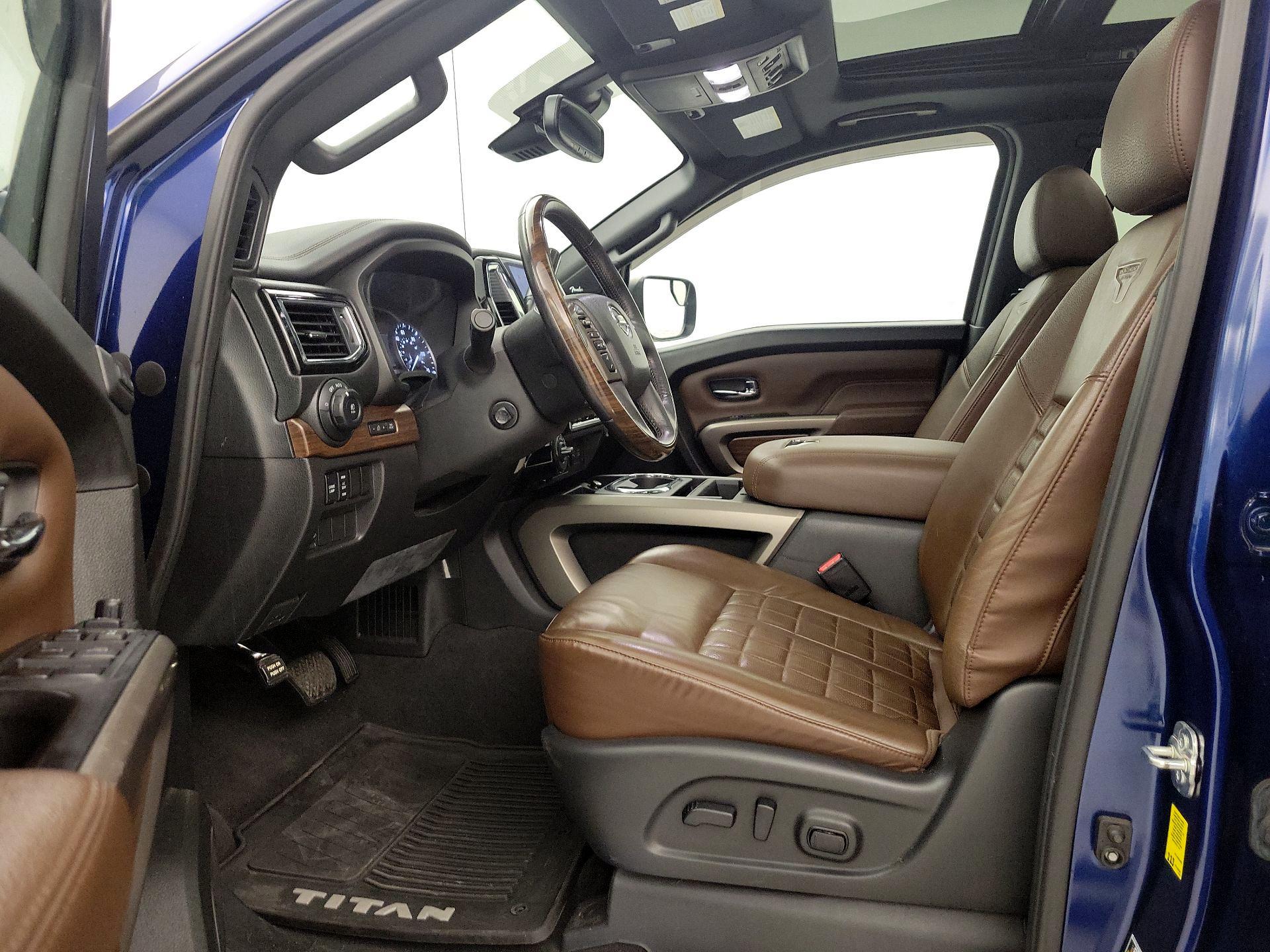 Thumbnail: 2021 Nissan Titan - 11