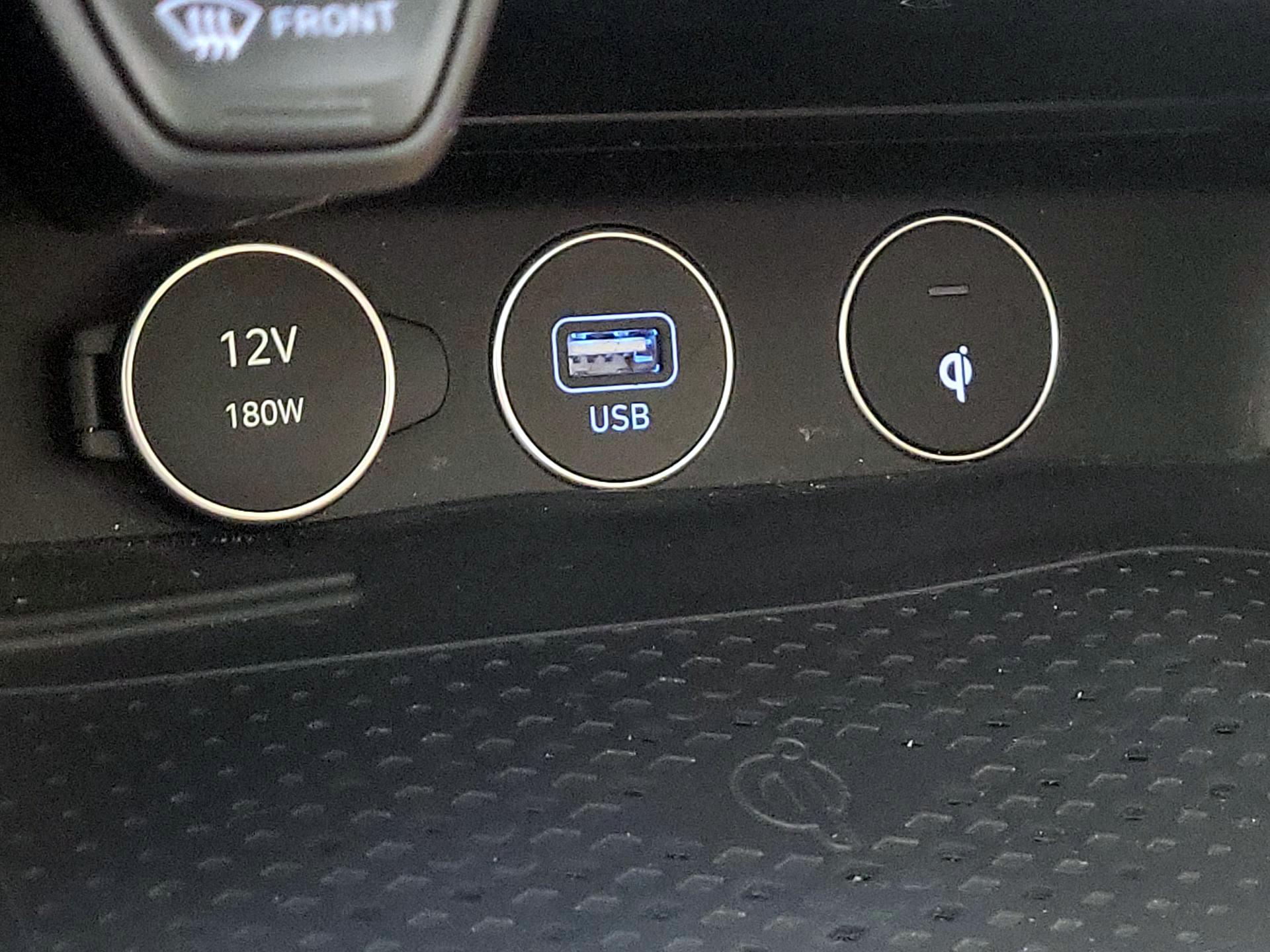 Thumbnail: 2022 Genesis G70 - 18