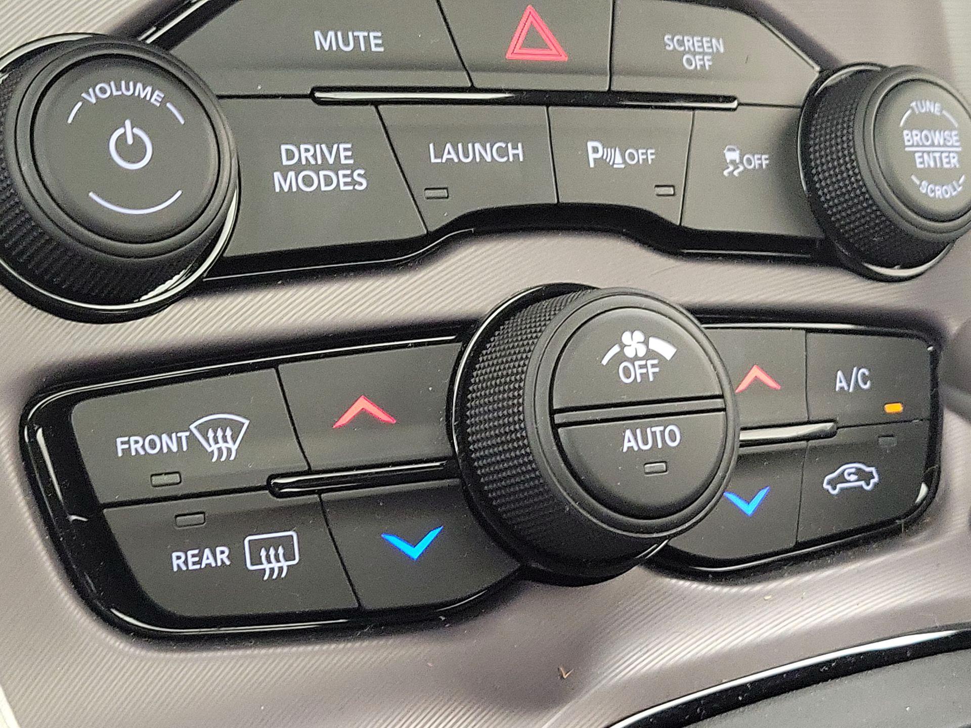 Thumbnail: 2022 Dodge Challenger - 16