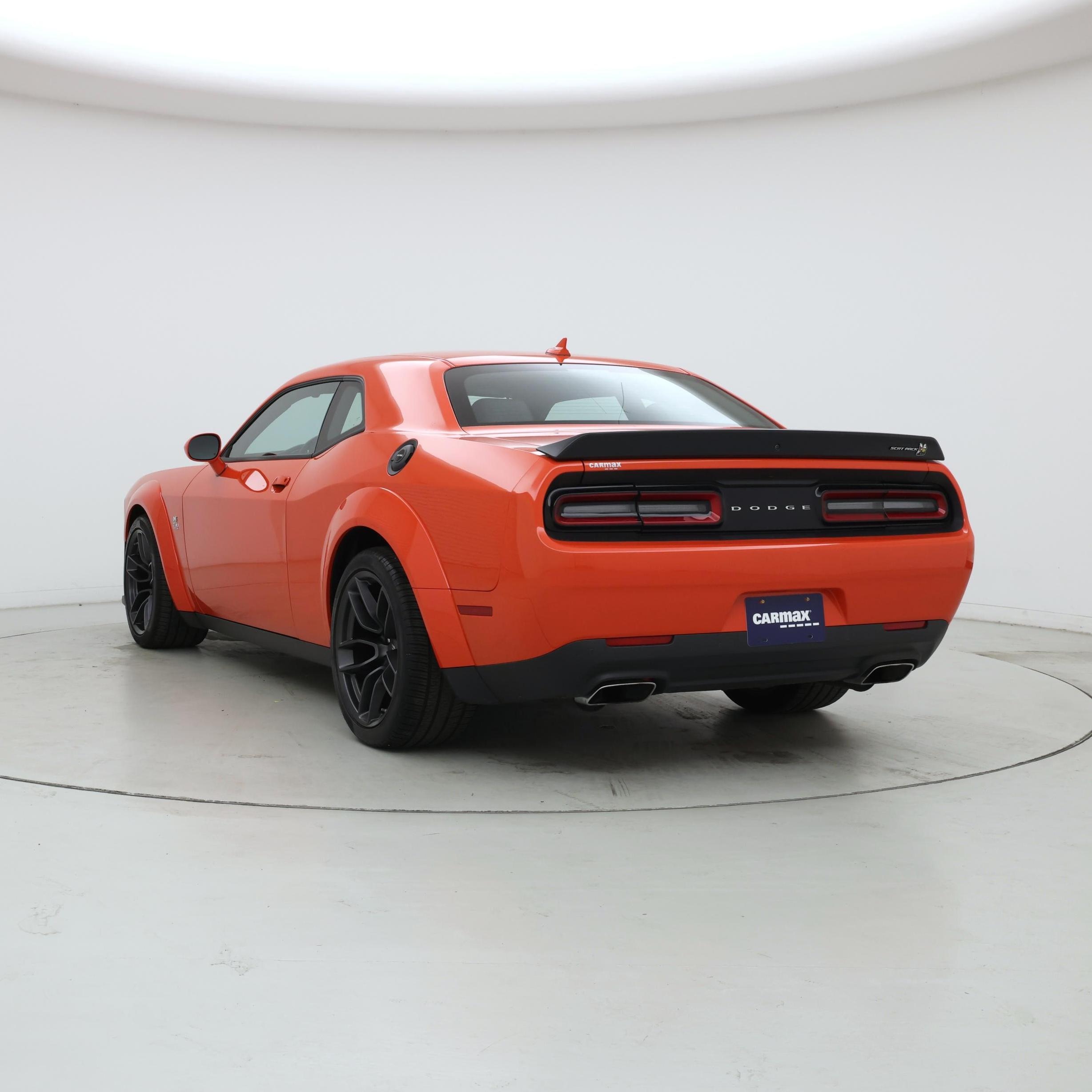Thumbnail: 2022 Dodge Challenger - 2
