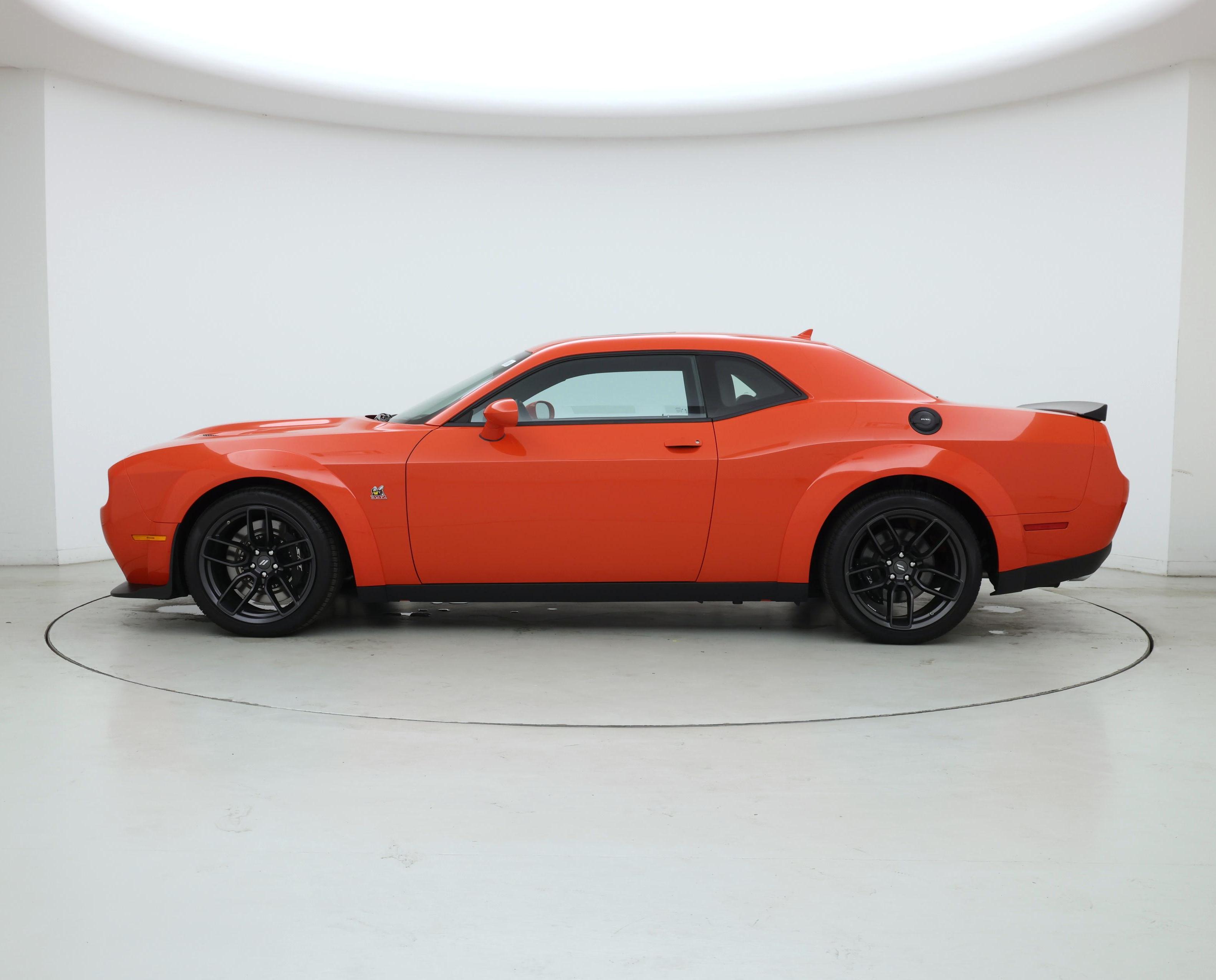 Thumbnail: 2022 Dodge Challenger - 3