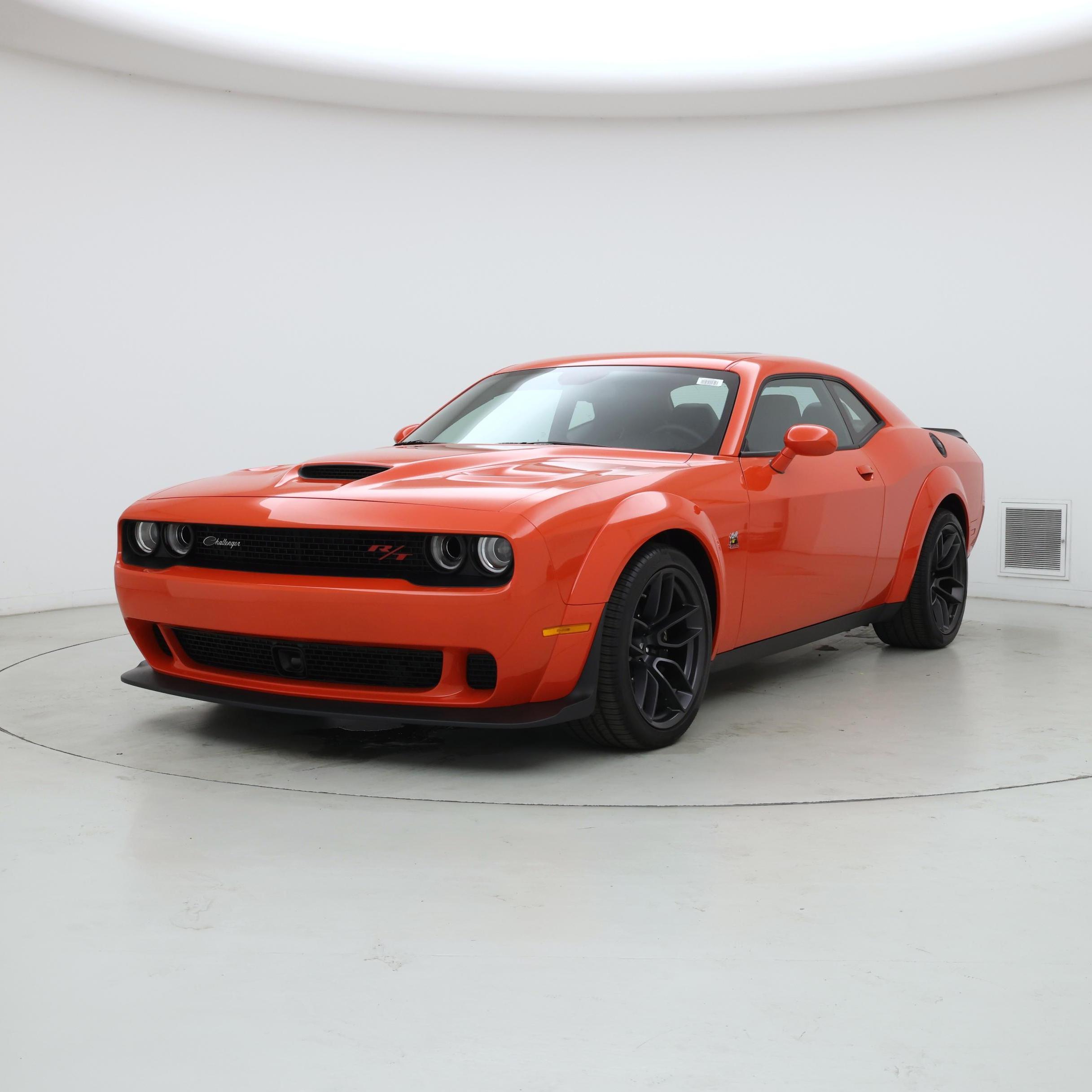 Thumbnail: 2022 Dodge Challenger - 4