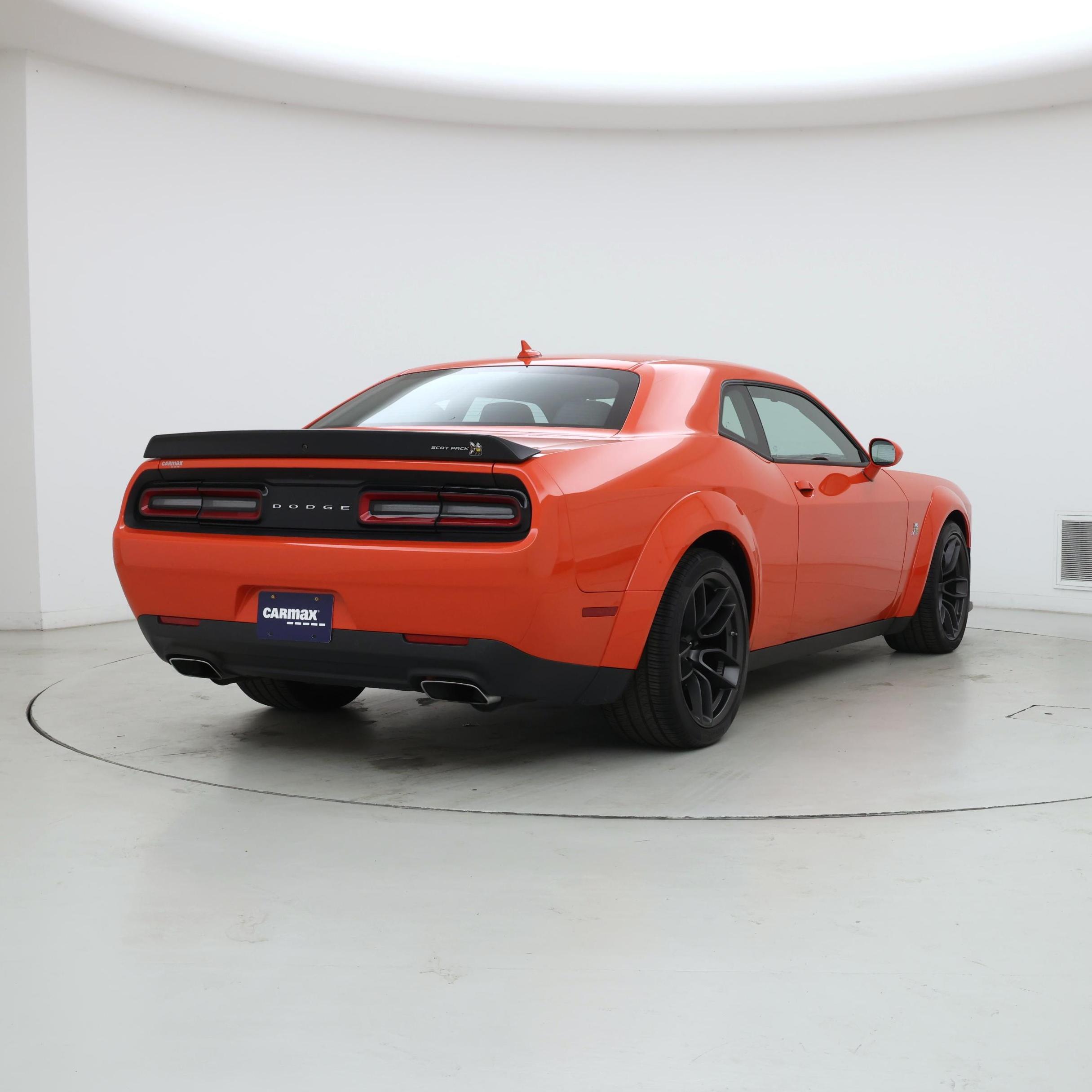 Thumbnail: 2022 Dodge Challenger - 8