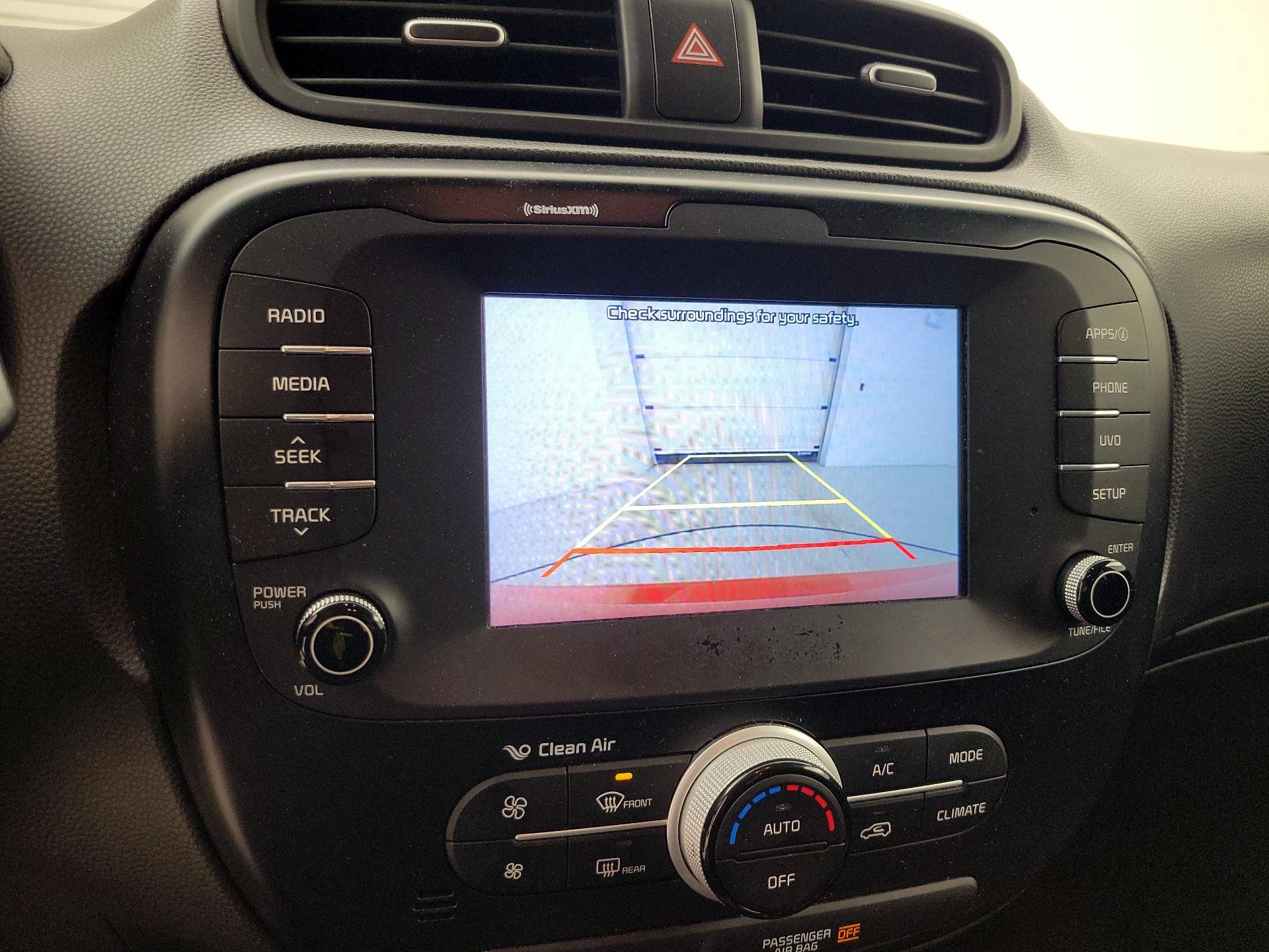 Thumbnail: 2019 Kia Soul - 14