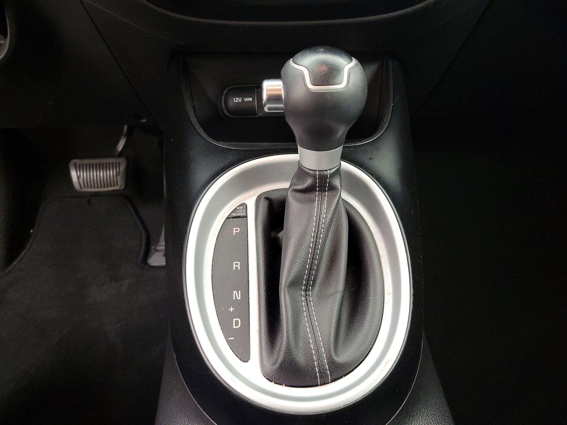 Thumbnail: 2019 Kia Soul - 17