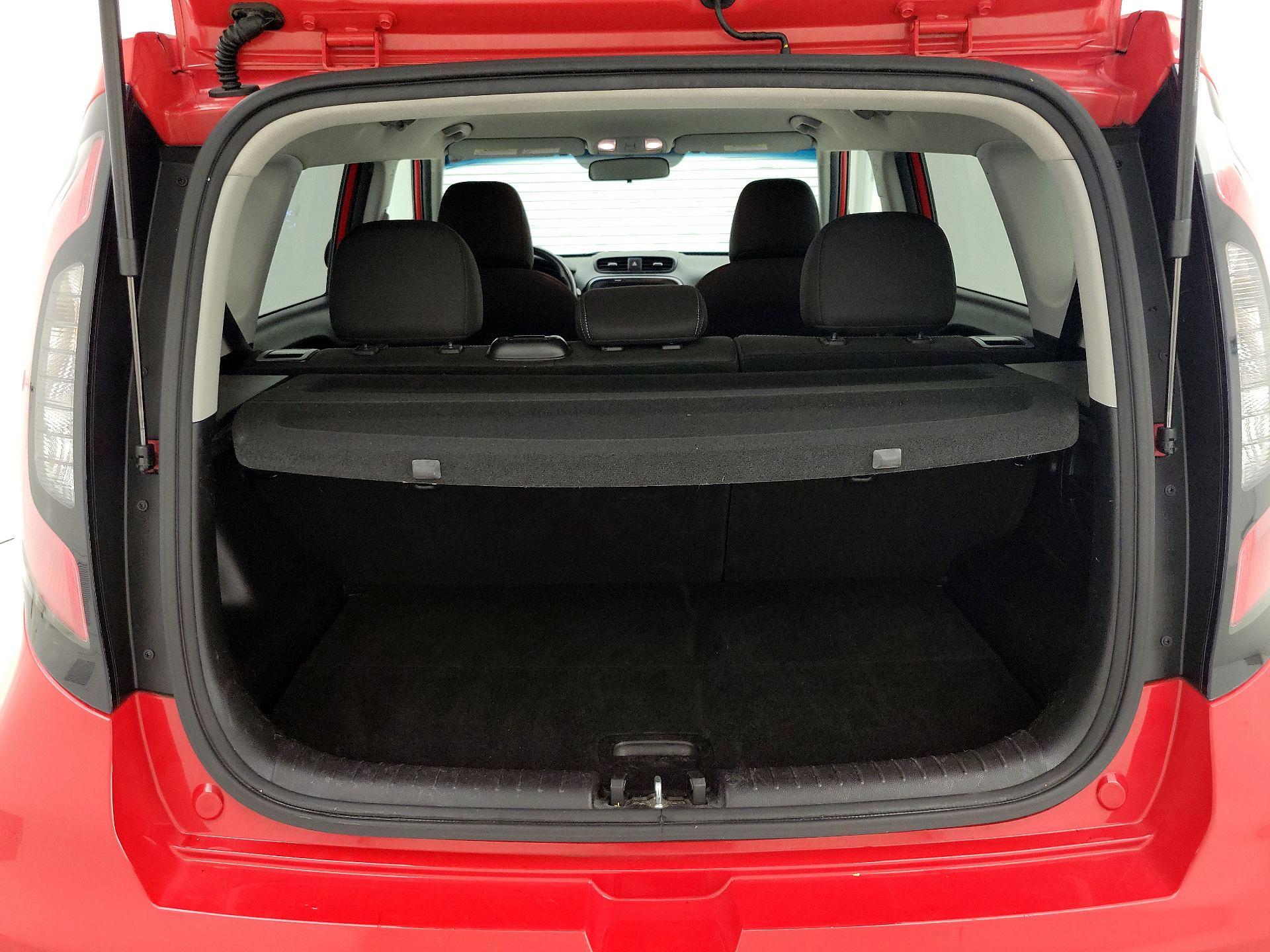 Thumbnail: 2019 Kia Soul - 20