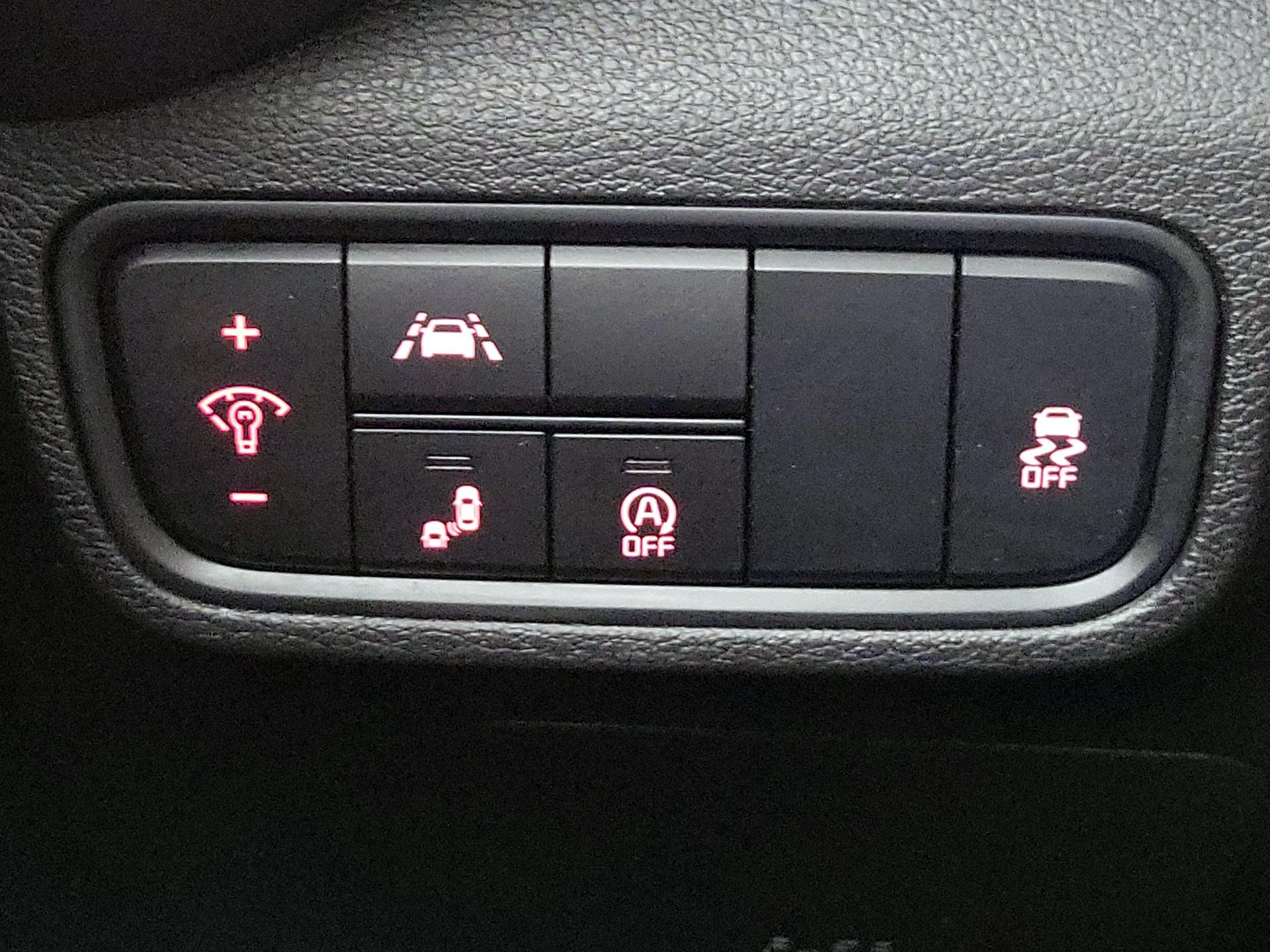 Thumbnail: 2020 Kia Soul - 13