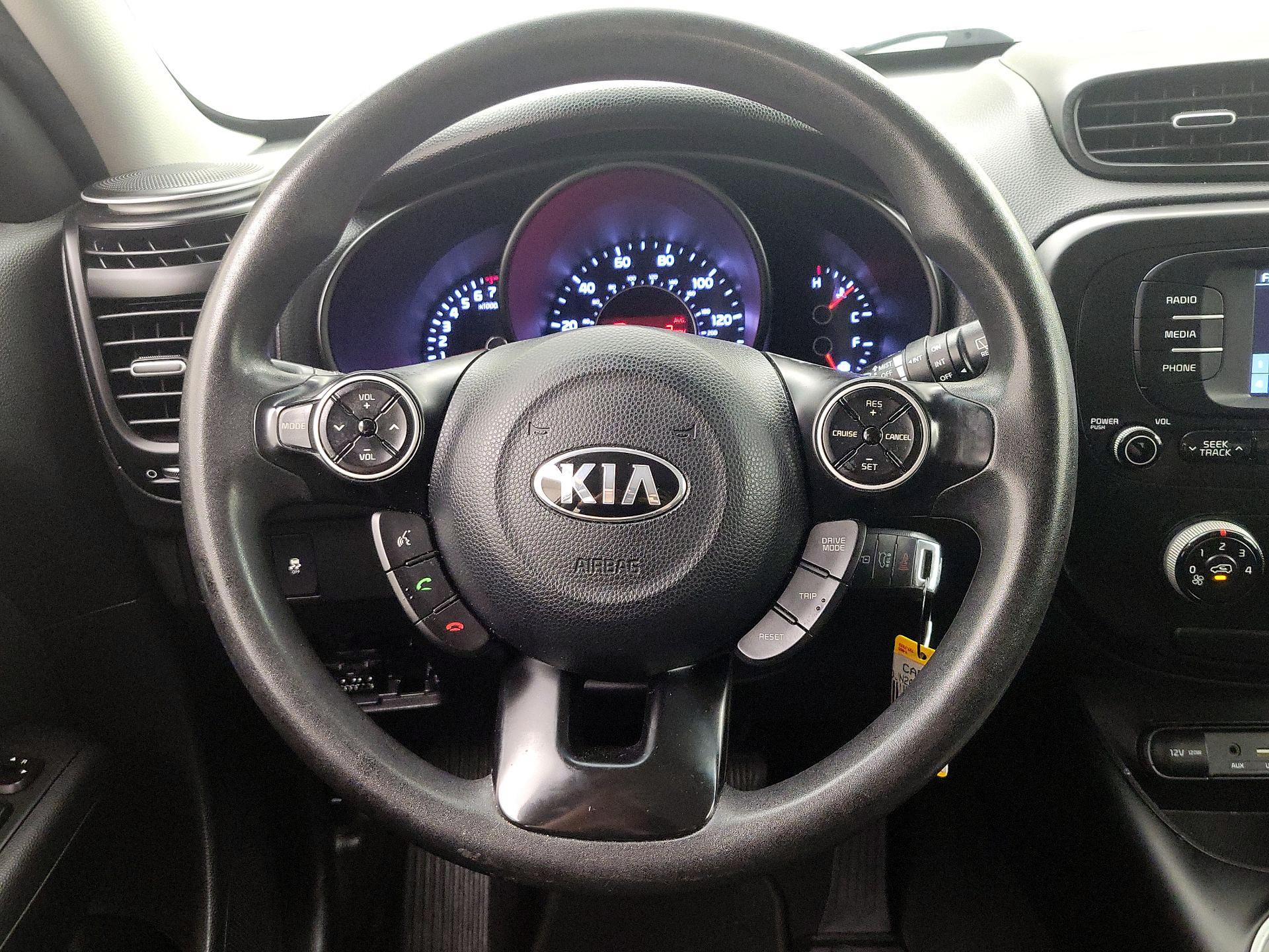 Thumbnail: 2018 Kia Soul - 10