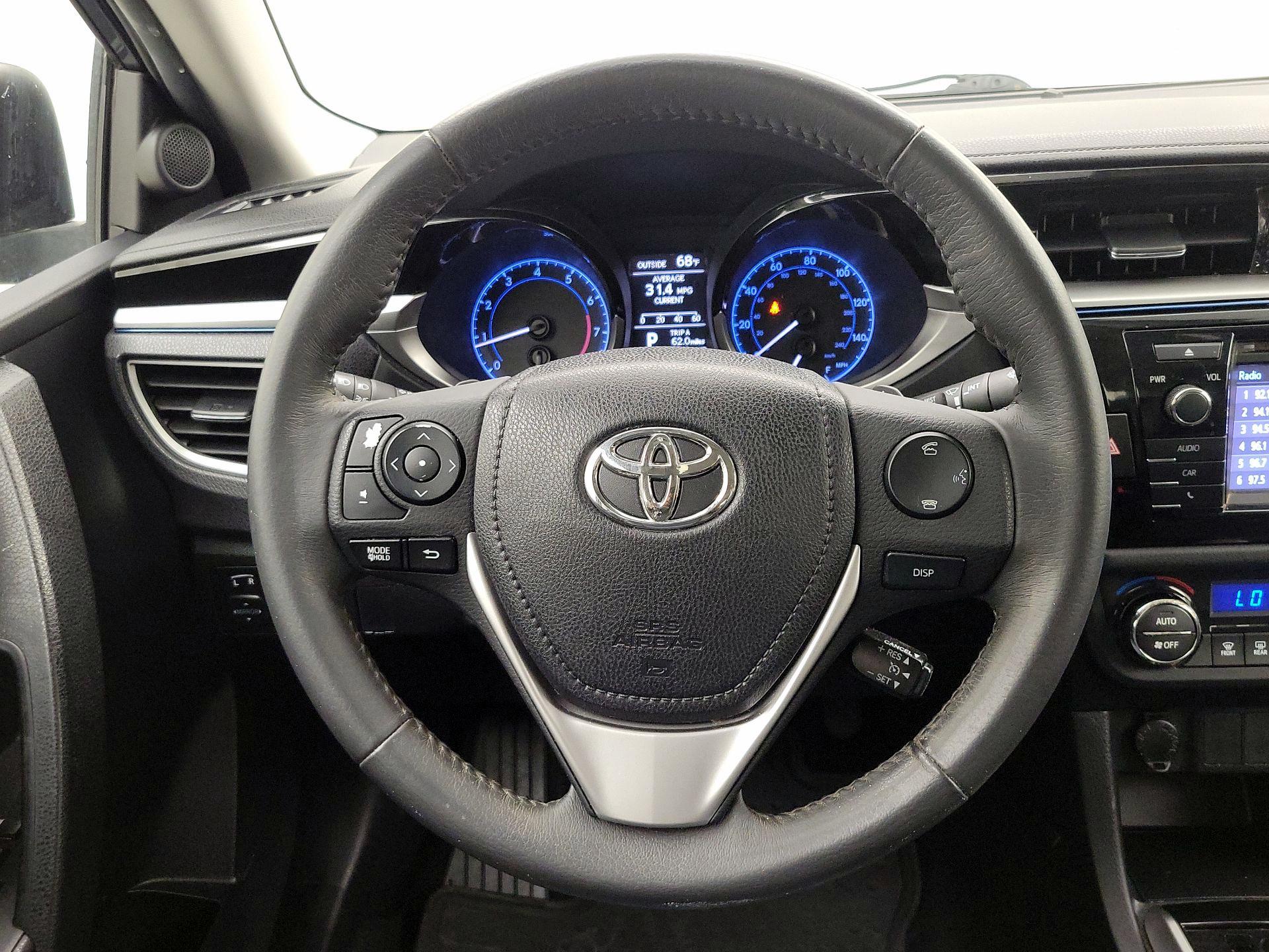 Thumbnail: 2016 Toyota Corolla - 10