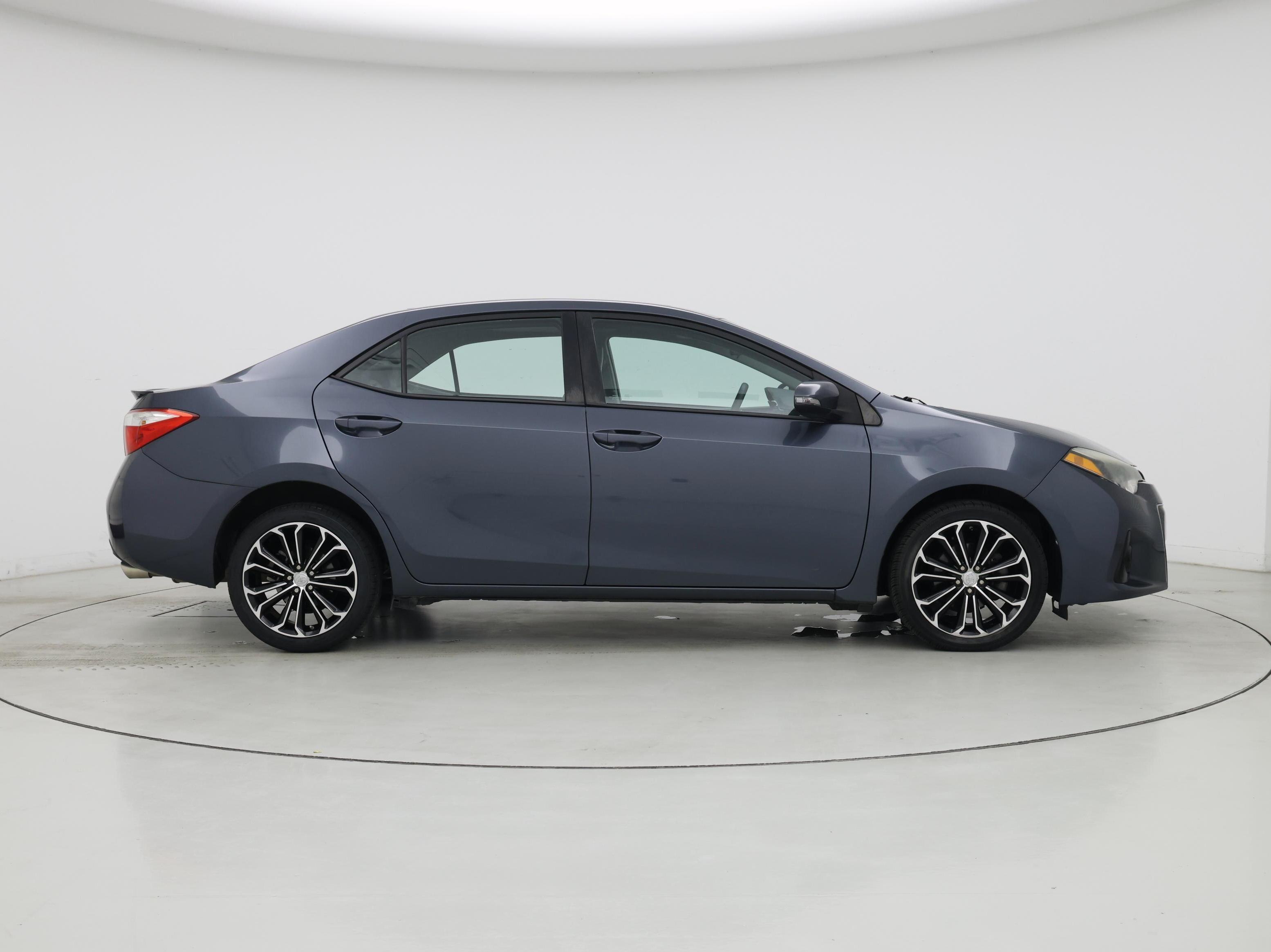 Thumbnail: 2016 Toyota Corolla - 7