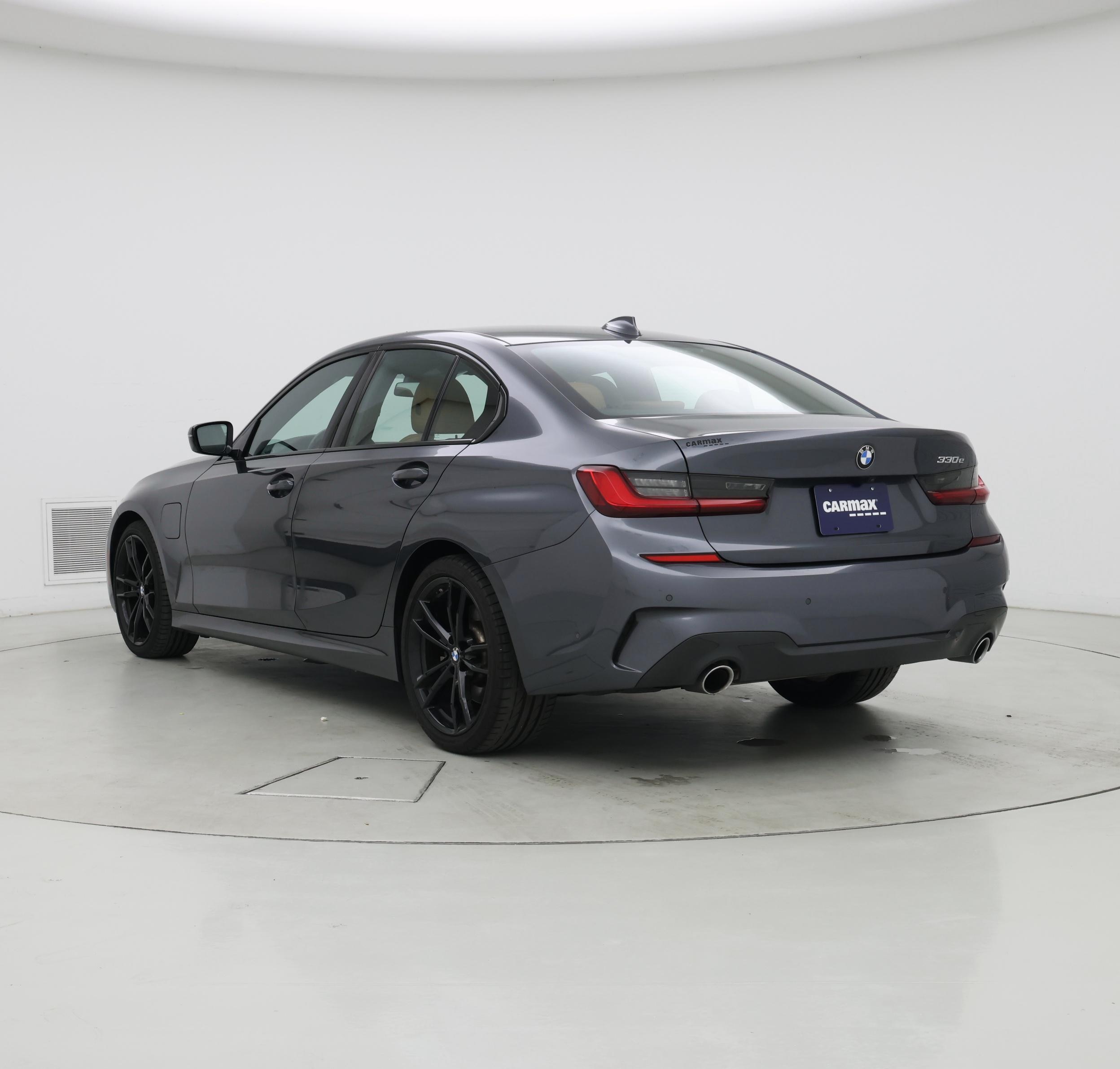 Thumbnail: 2021 BMW 3 Series - 2