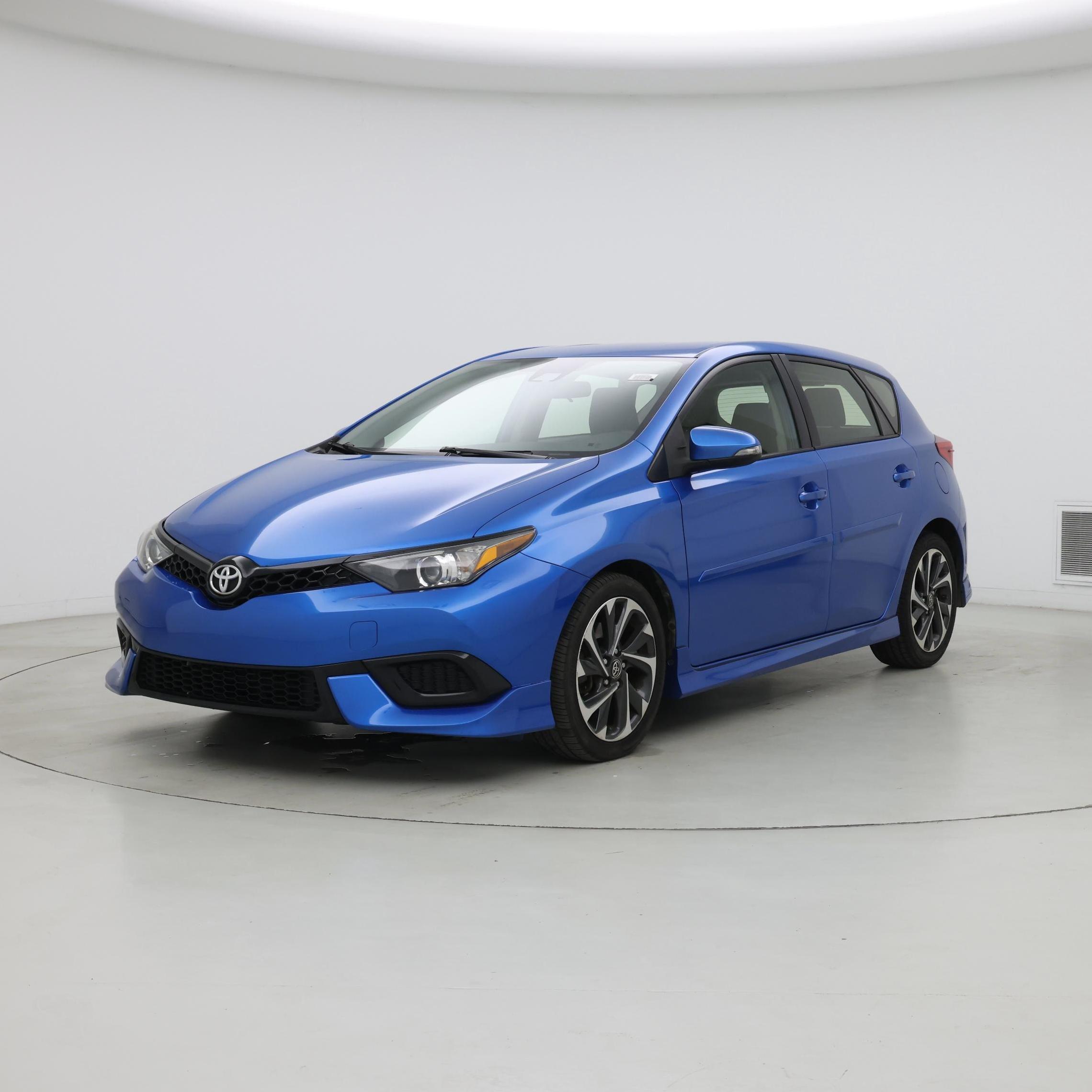 Thumbnail: 2017 Toyota Corolla iM - 4