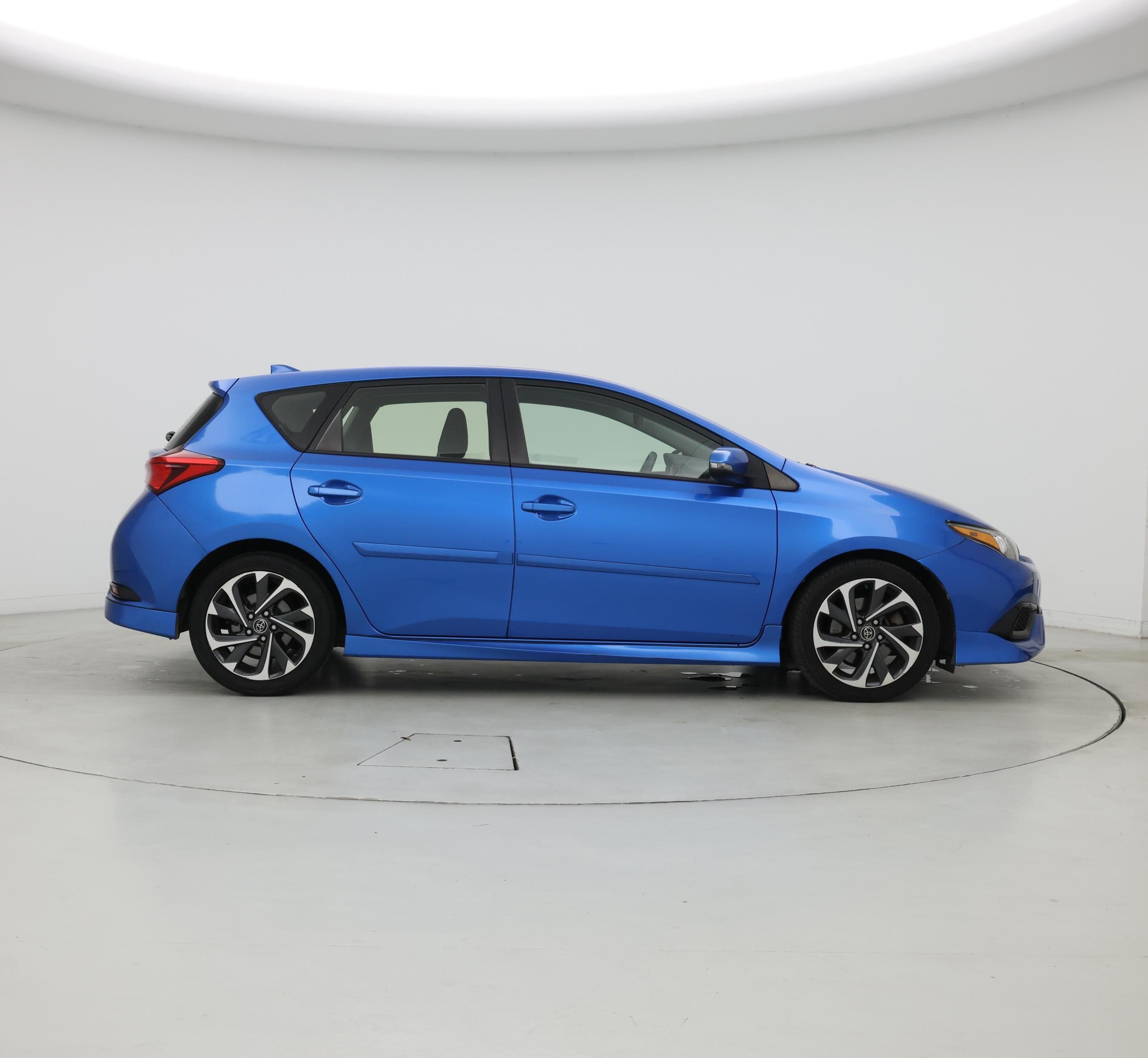Thumbnail: 2017 Toyota Corolla iM - 7
