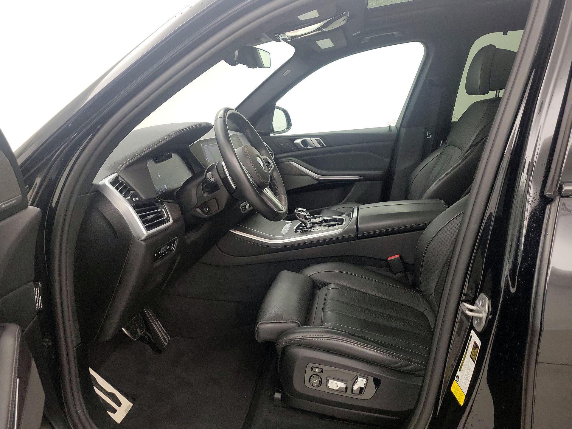 Thumbnail: 2021 BMW X5 - 11