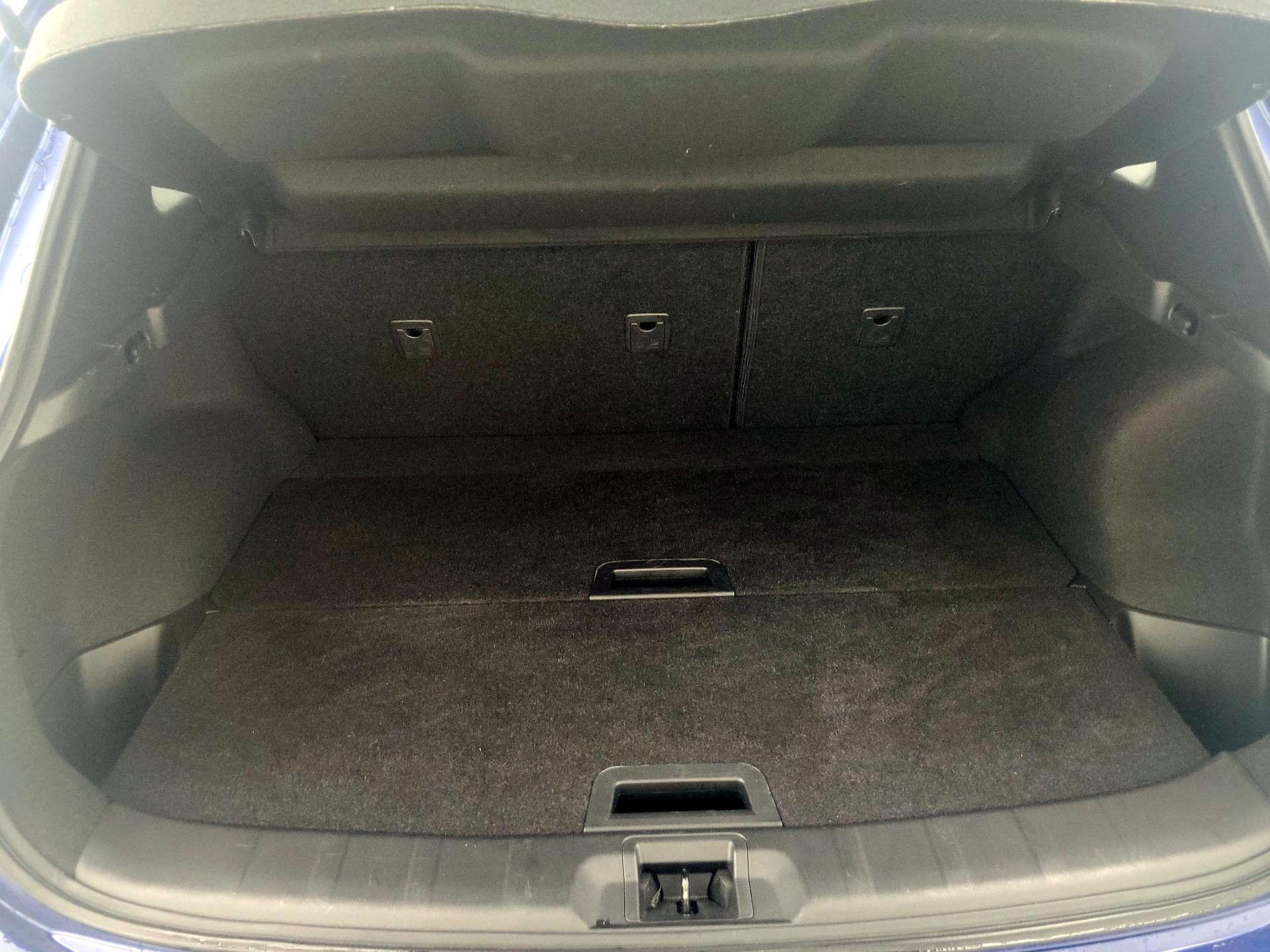 Thumbnail: 2019 Nissan Rogue Sport - 20