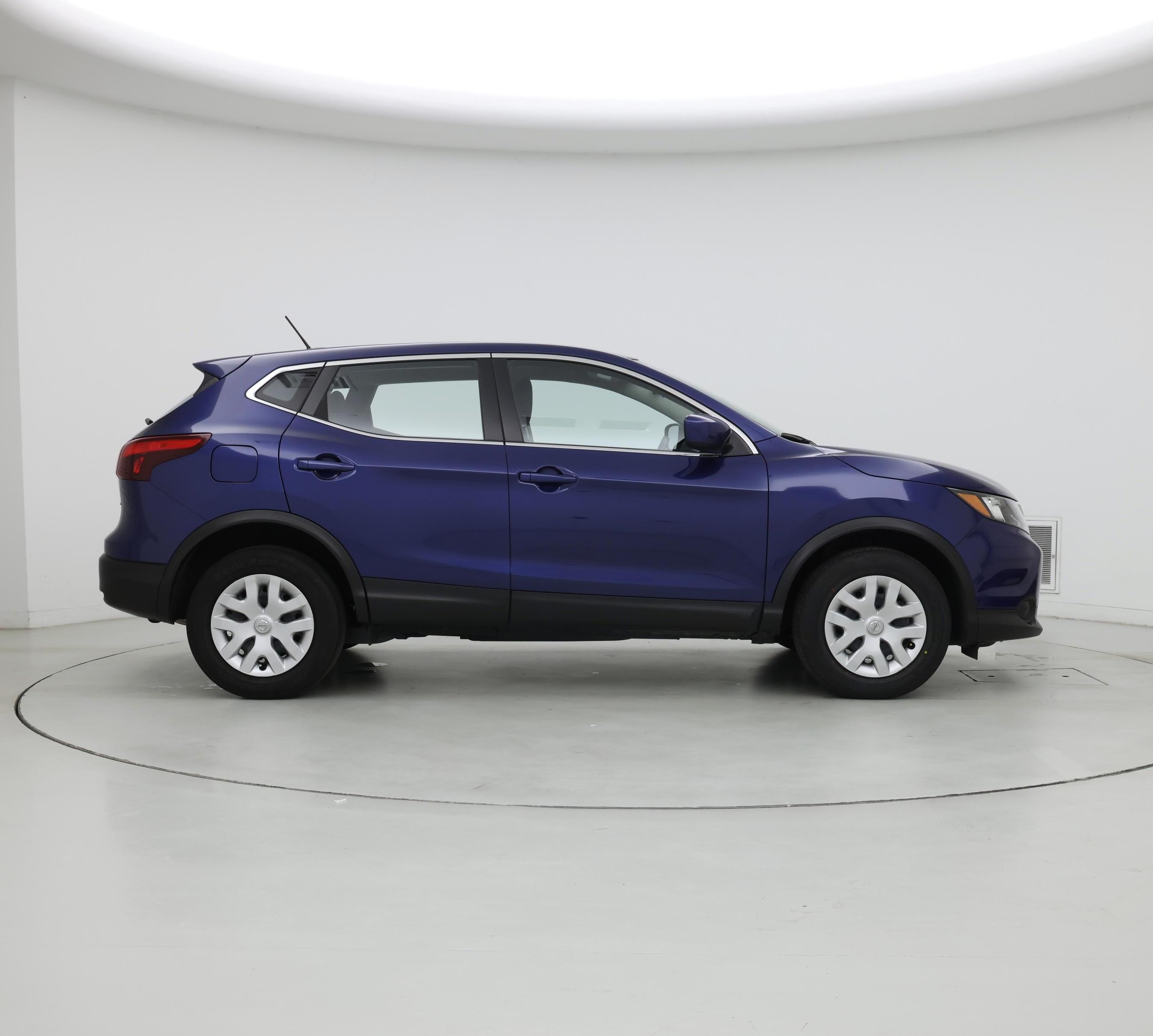 Thumbnail: 2019 Nissan Rogue Sport - 7