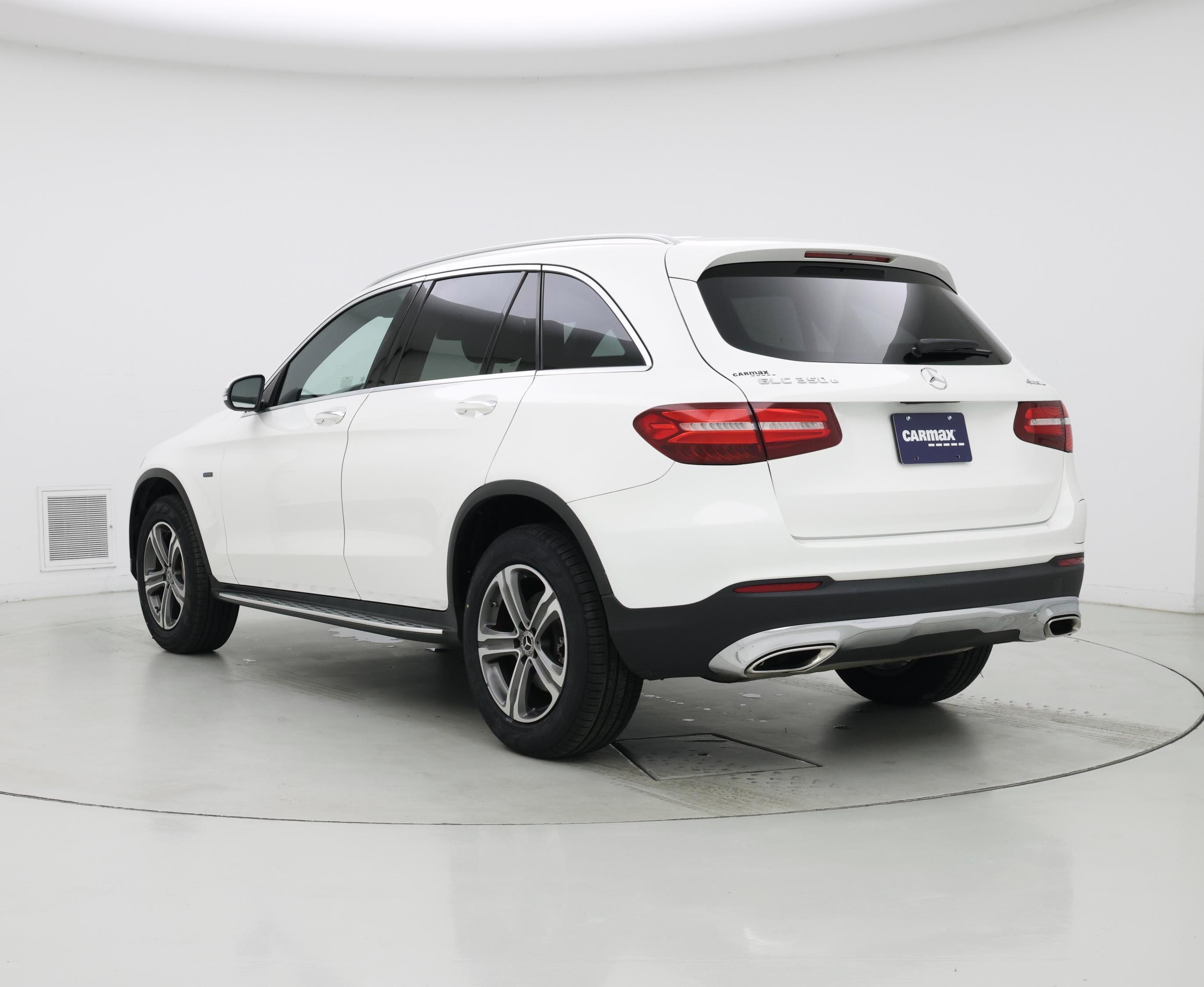 Thumbnail: 2019 Mercedes-Benz GLC - 2