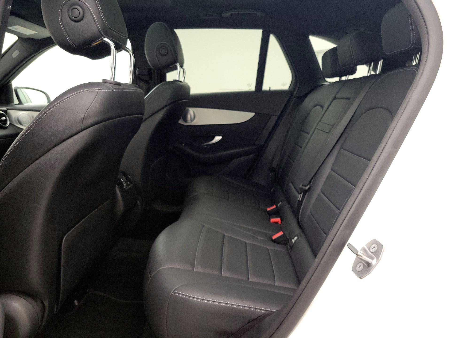 Thumbnail: 2019 Mercedes-Benz GLC - 20