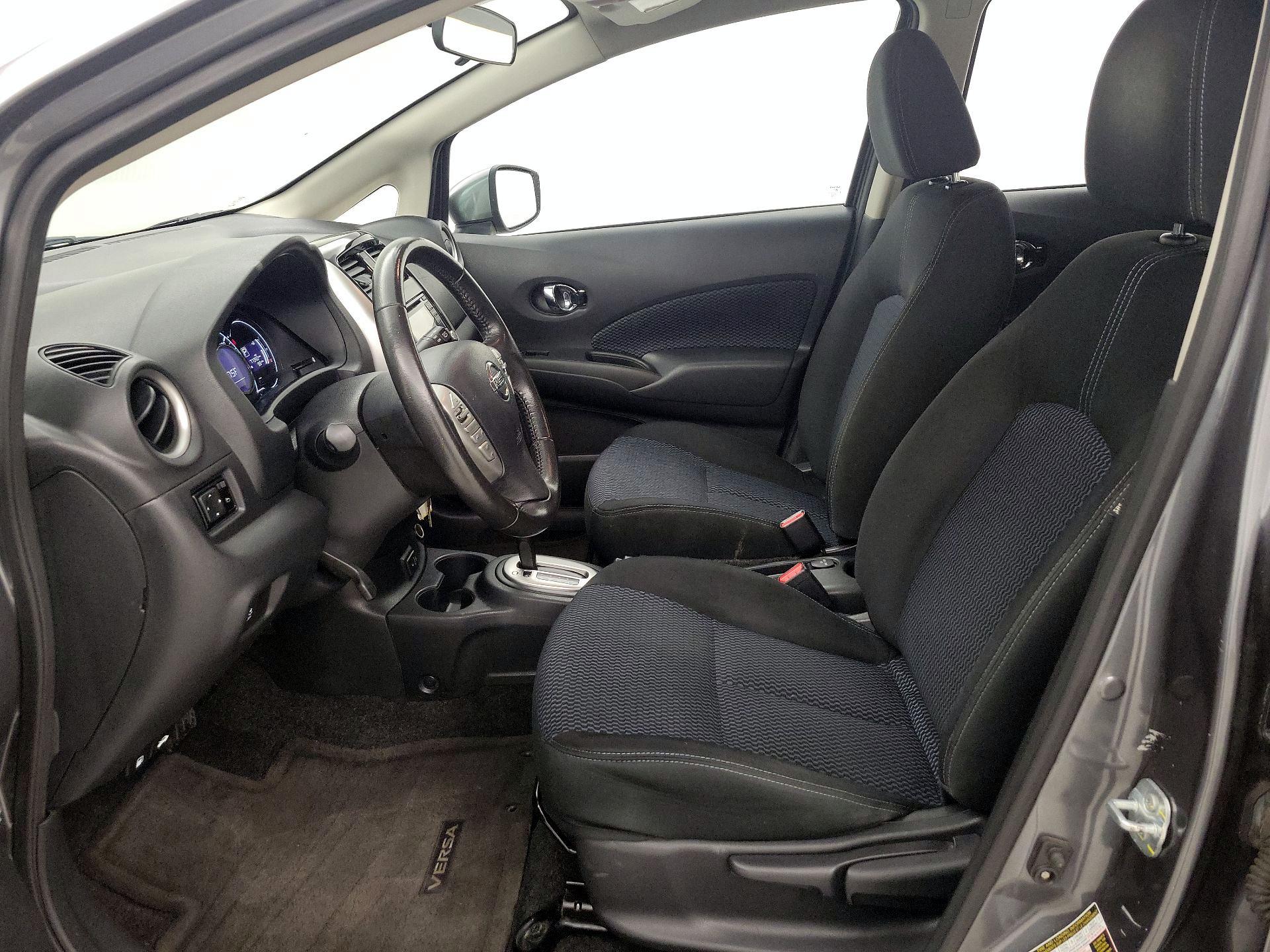 Thumbnail: 2017 Nissan Versa Note - 11