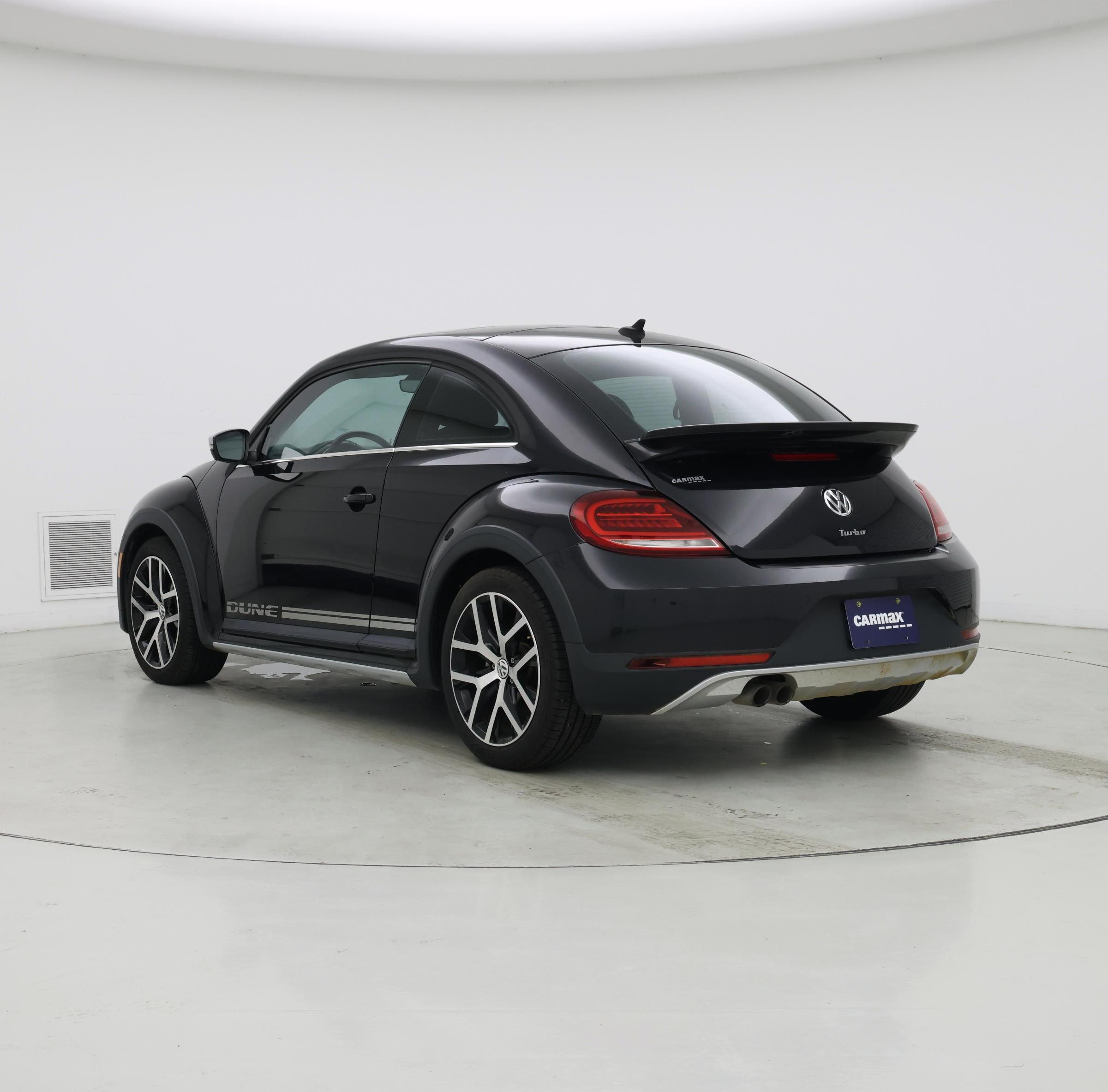 Thumbnail: 2018 Volkswagen Beetle - 2