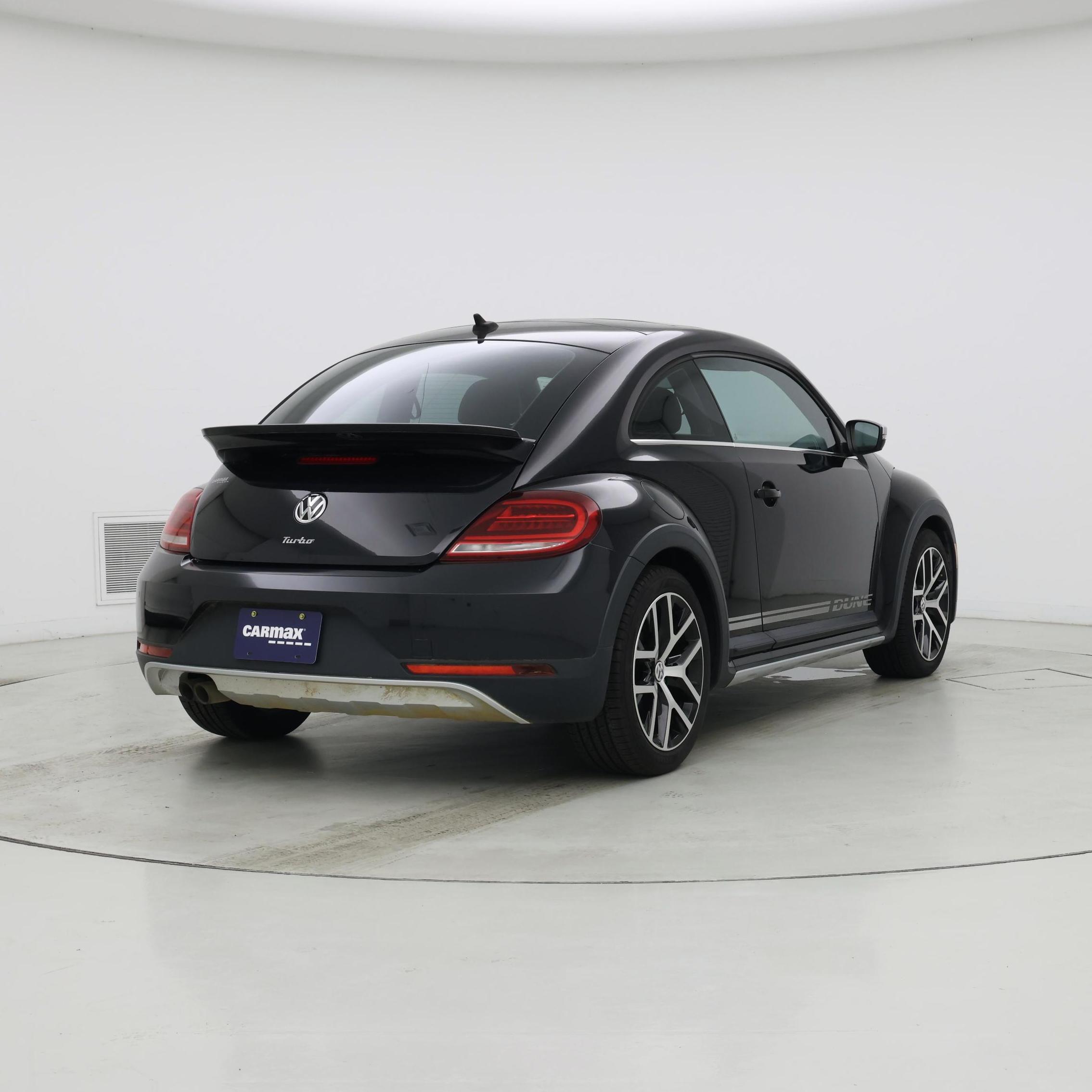 Thumbnail: 2018 Volkswagen Beetle - 8