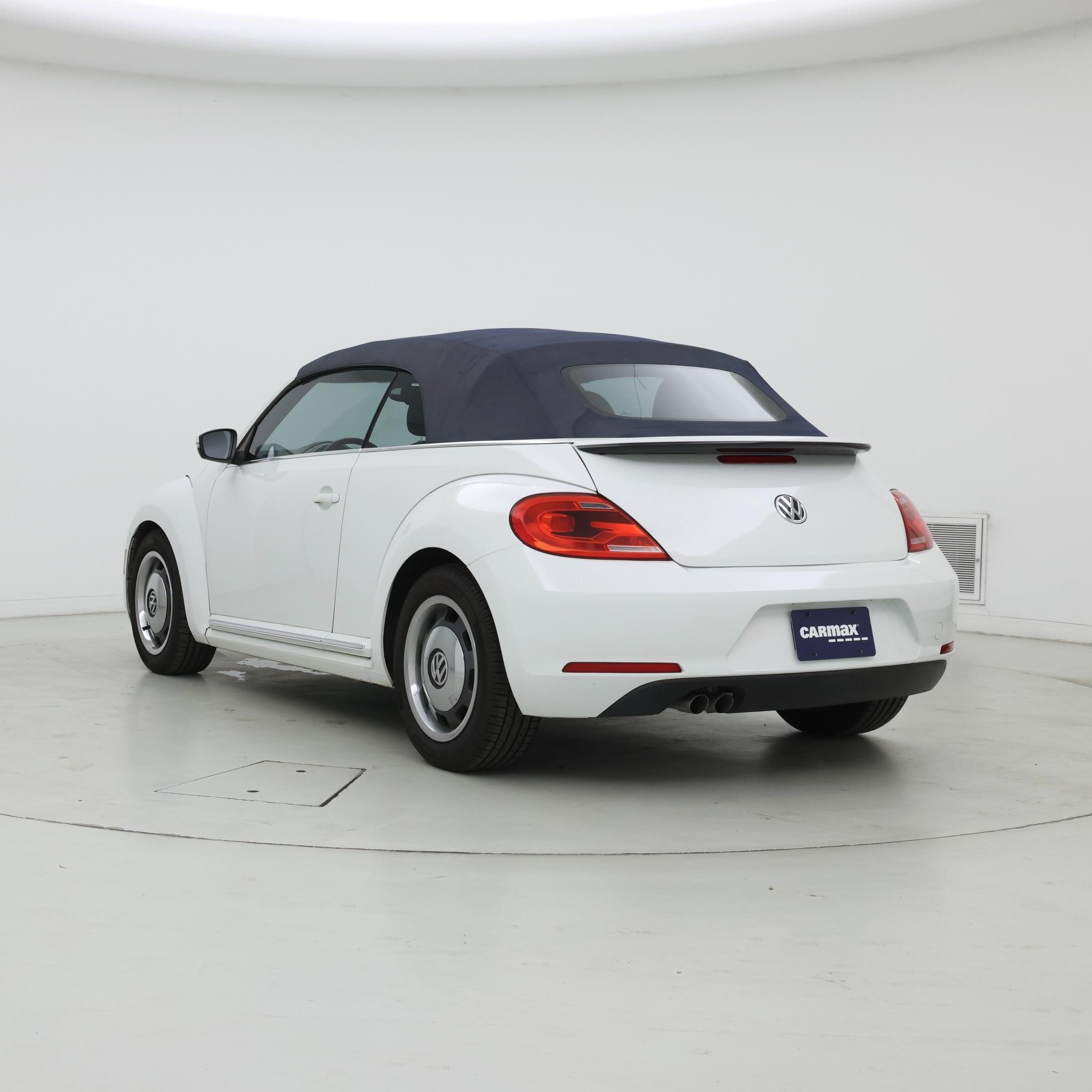 Thumbnail: 2016 Volkswagen Beetle - 2