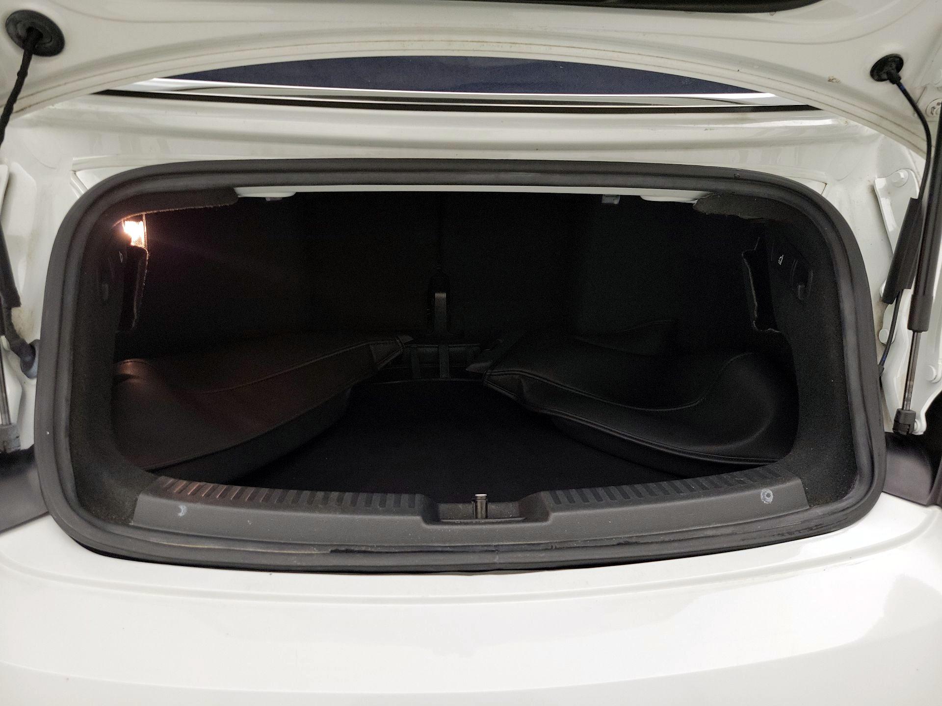 Thumbnail: 2016 Volkswagen Beetle - 19