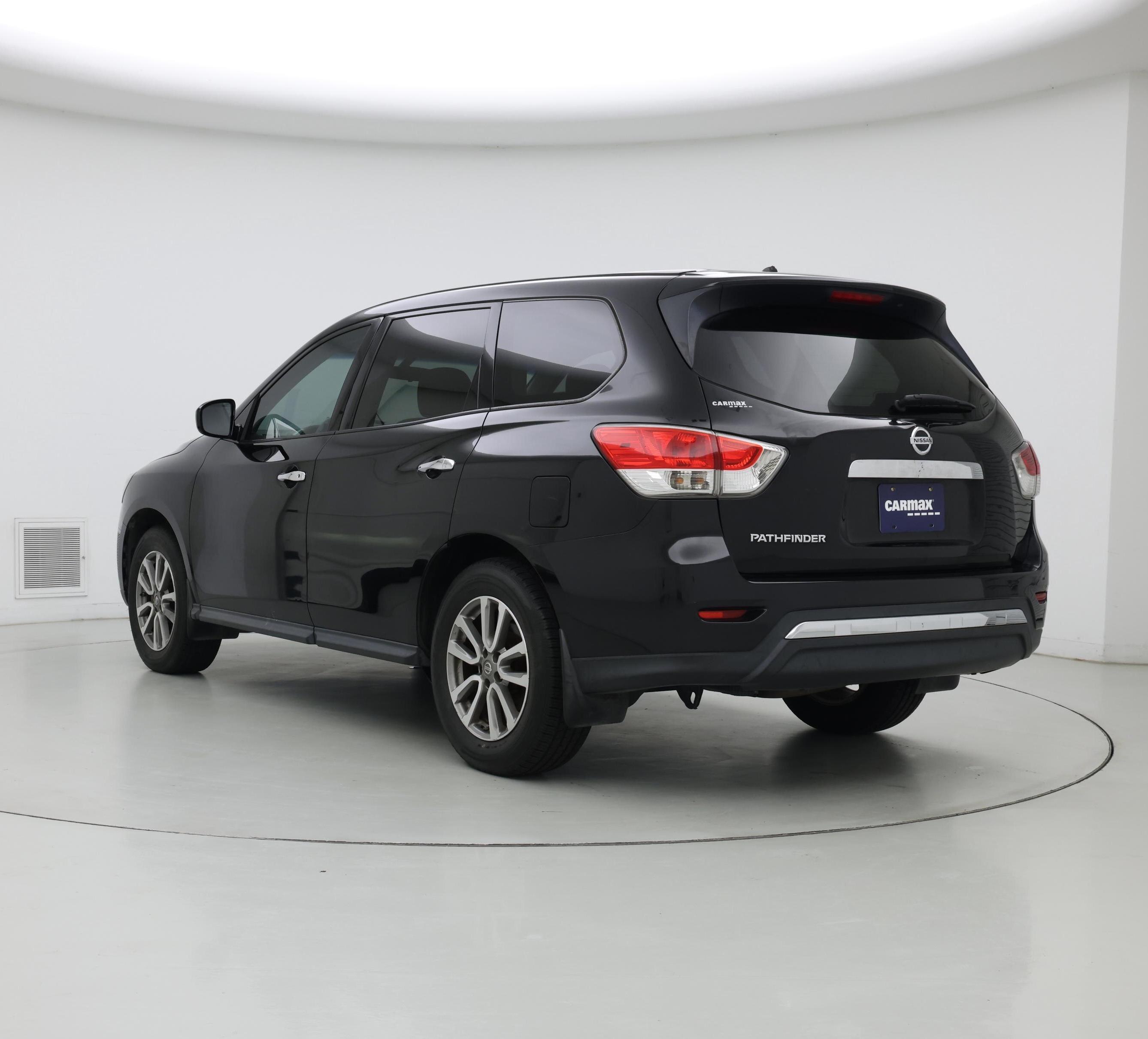 Thumbnail: 2014 Nissan Pathfinder - 2
