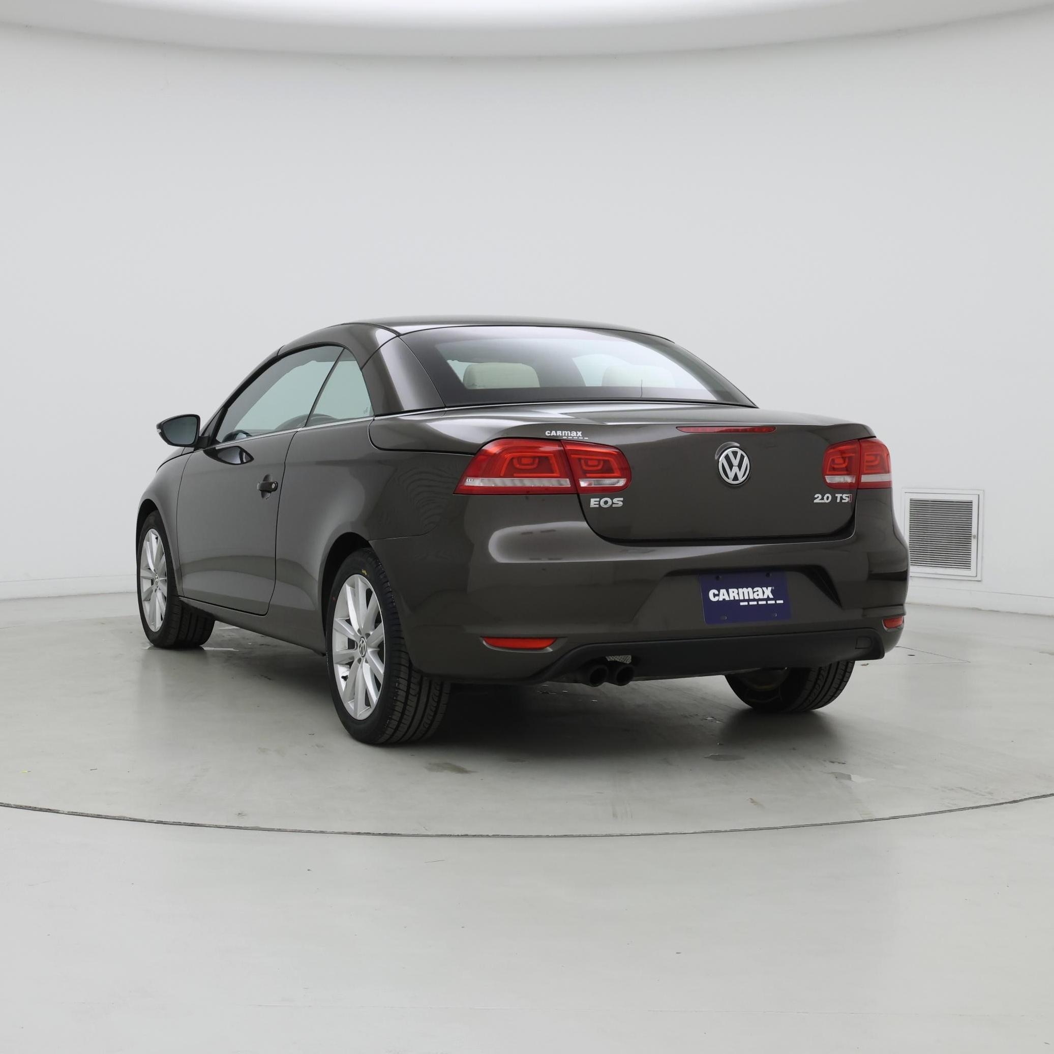 Thumbnail: 2016 Volkswagen Eos - 2