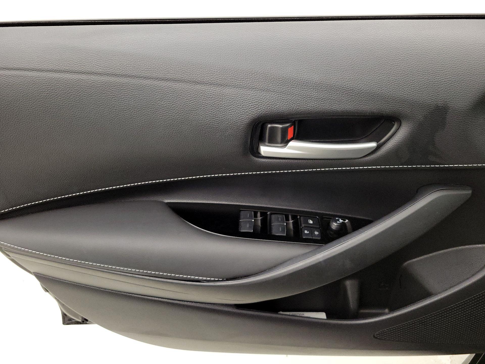 Thumbnail: 2022 Toyota Corolla - 12