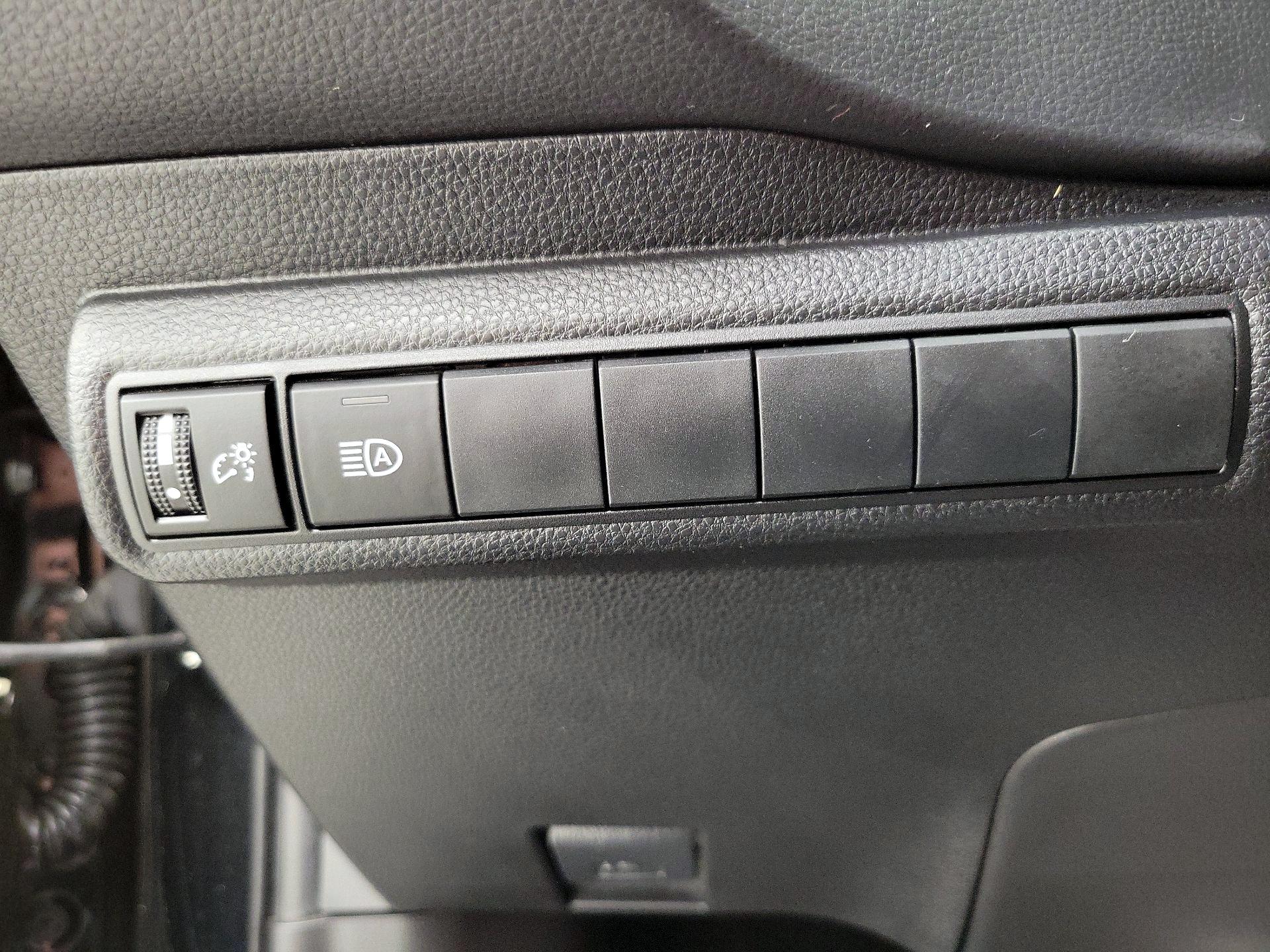 Thumbnail: 2022 Toyota Corolla - 13