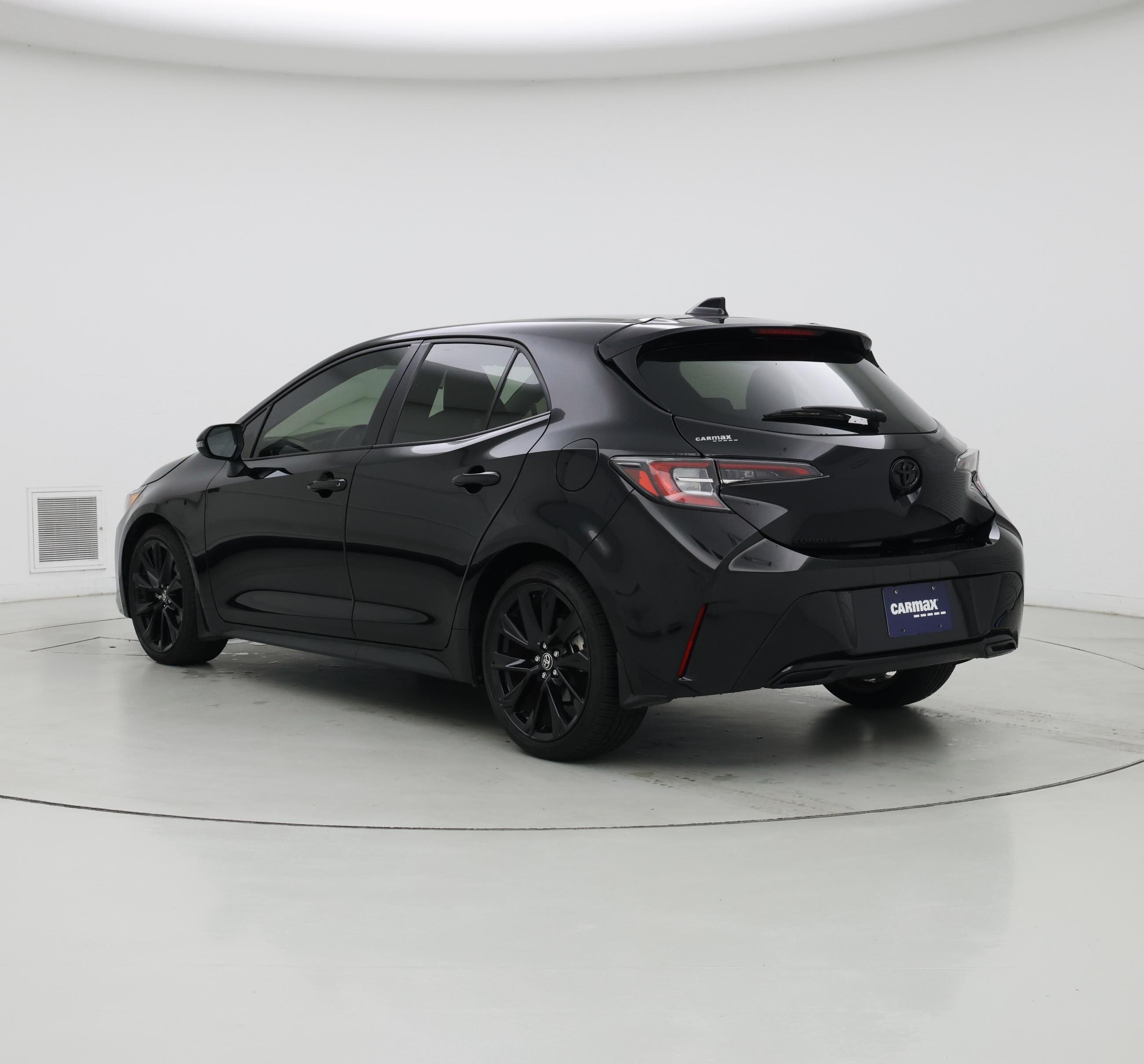 Thumbnail: 2022 Toyota Corolla - 2