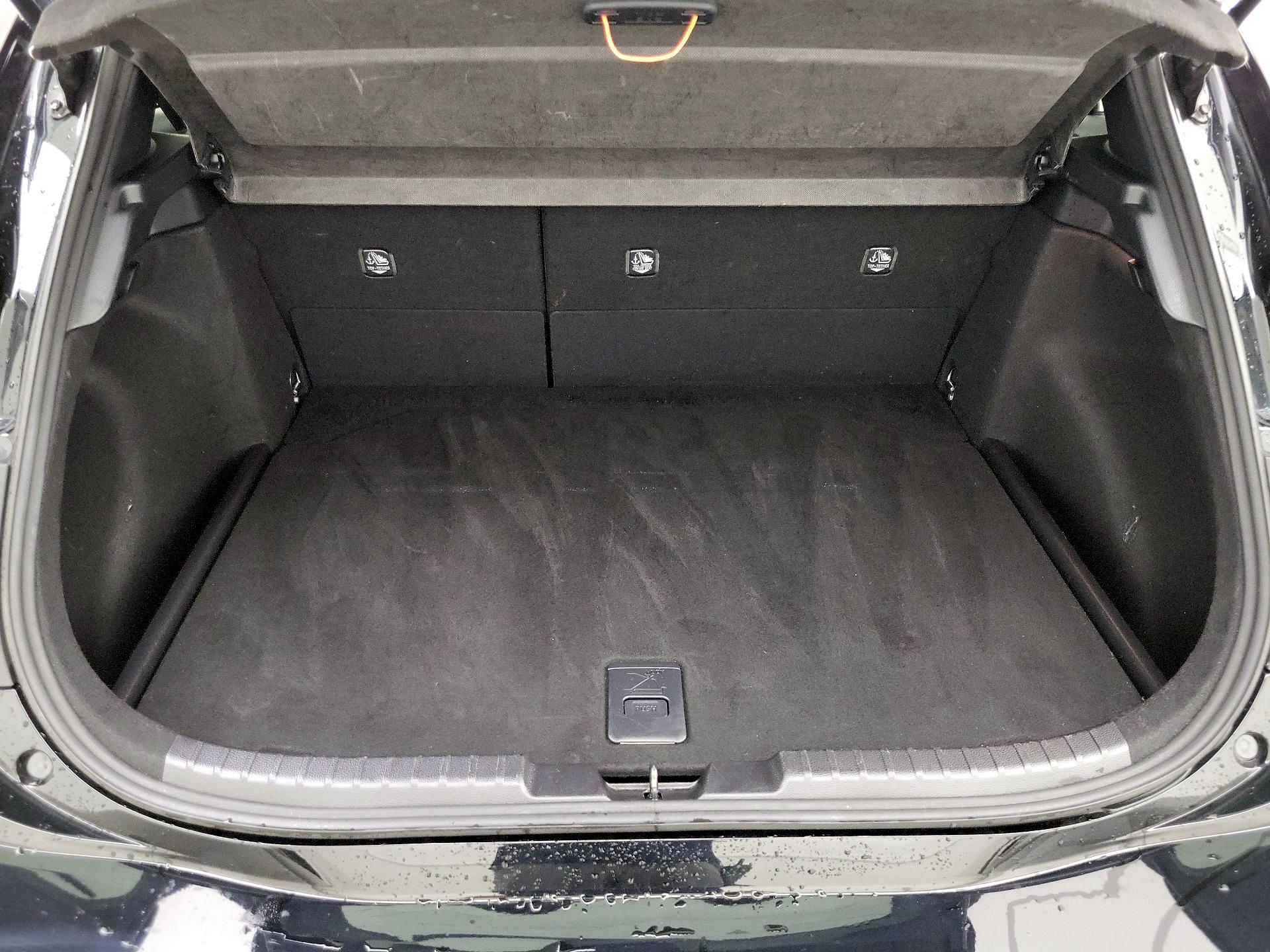 Thumbnail: 2022 Toyota Corolla - 20