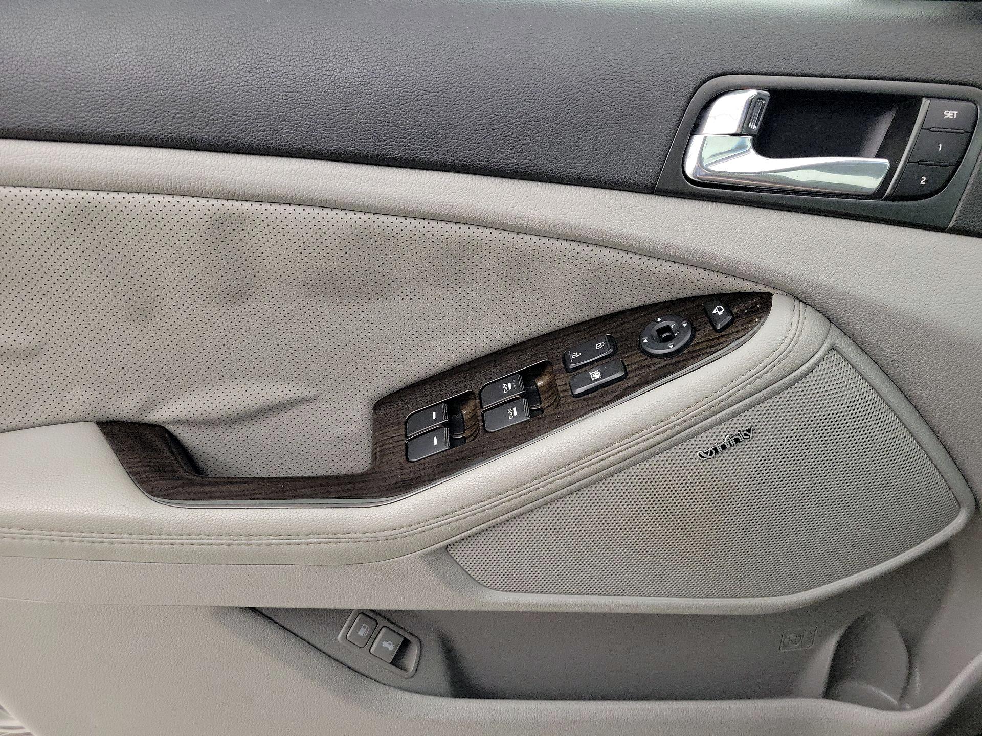 Thumbnail: 2015 Kia Optima - 12