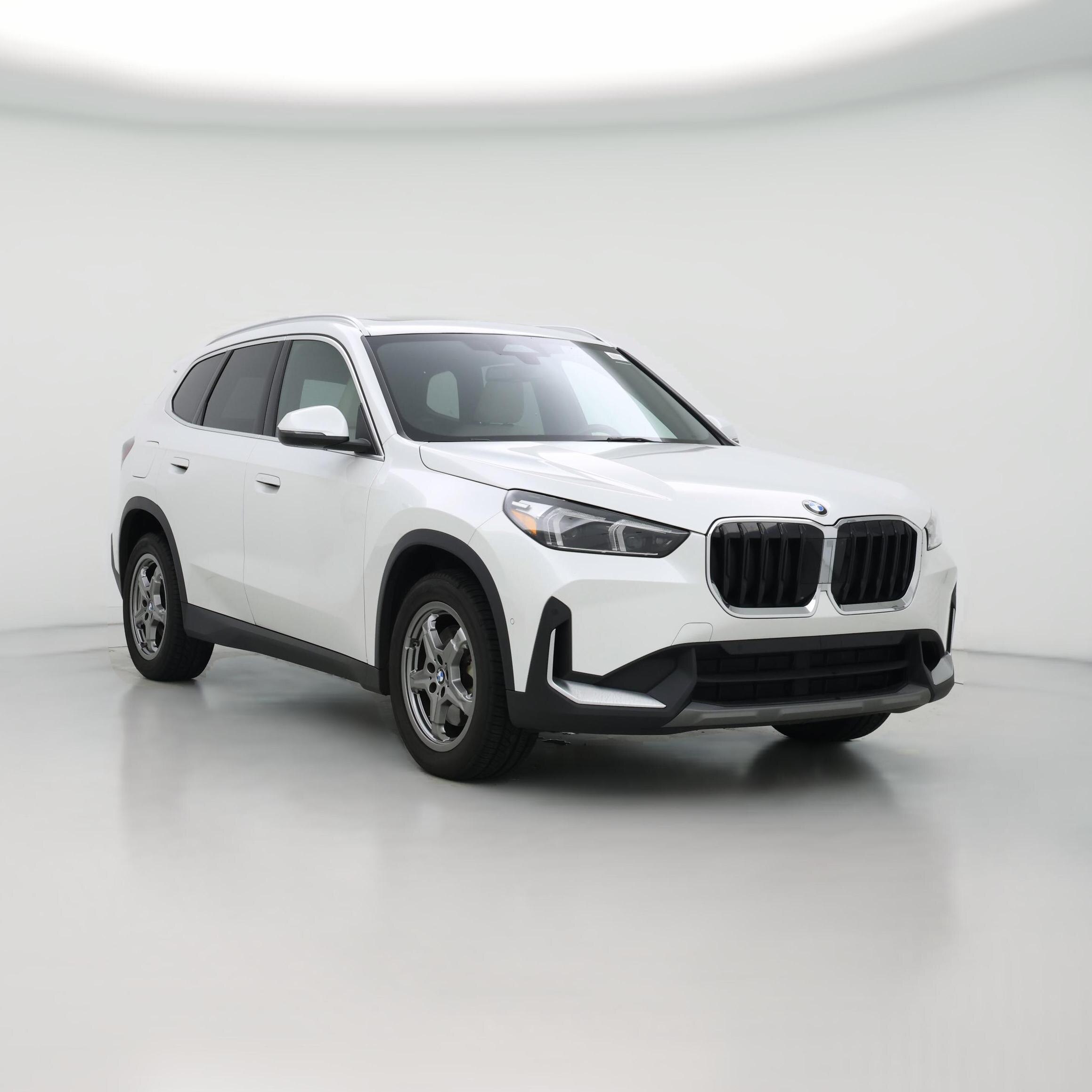Thumbnail: 2023 BMW X1 - 1