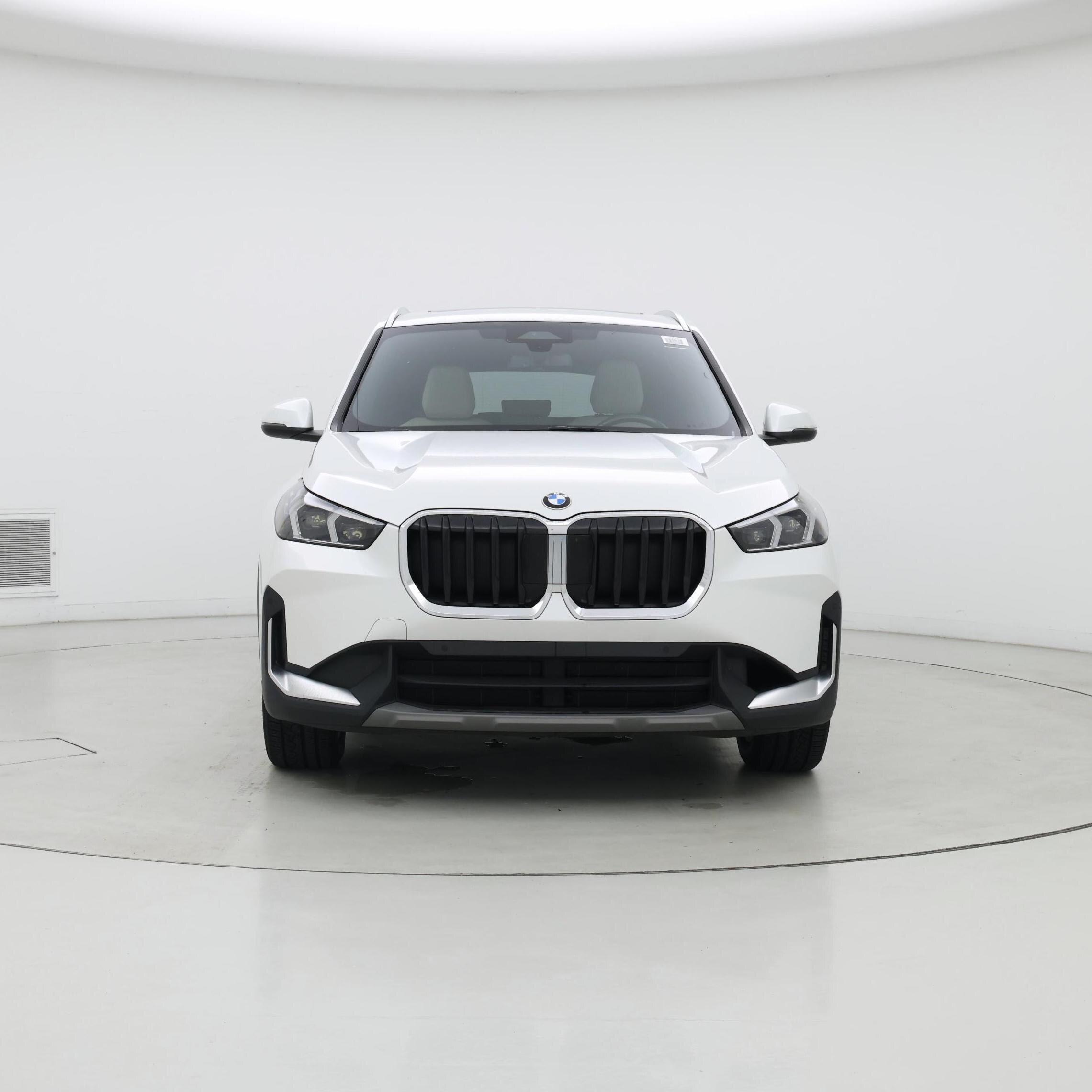 Thumbnail: 2023 BMW X1 - 5