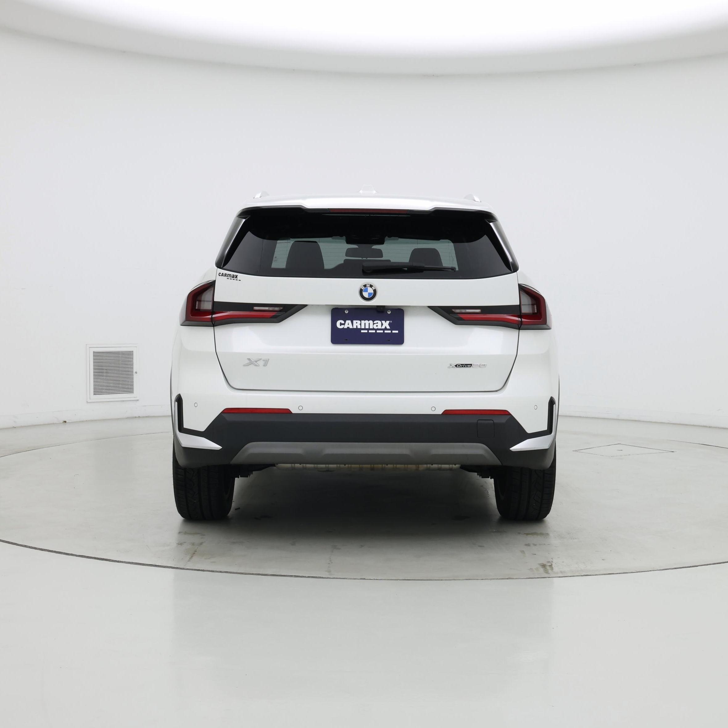 Thumbnail: 2023 BMW X1 - 6